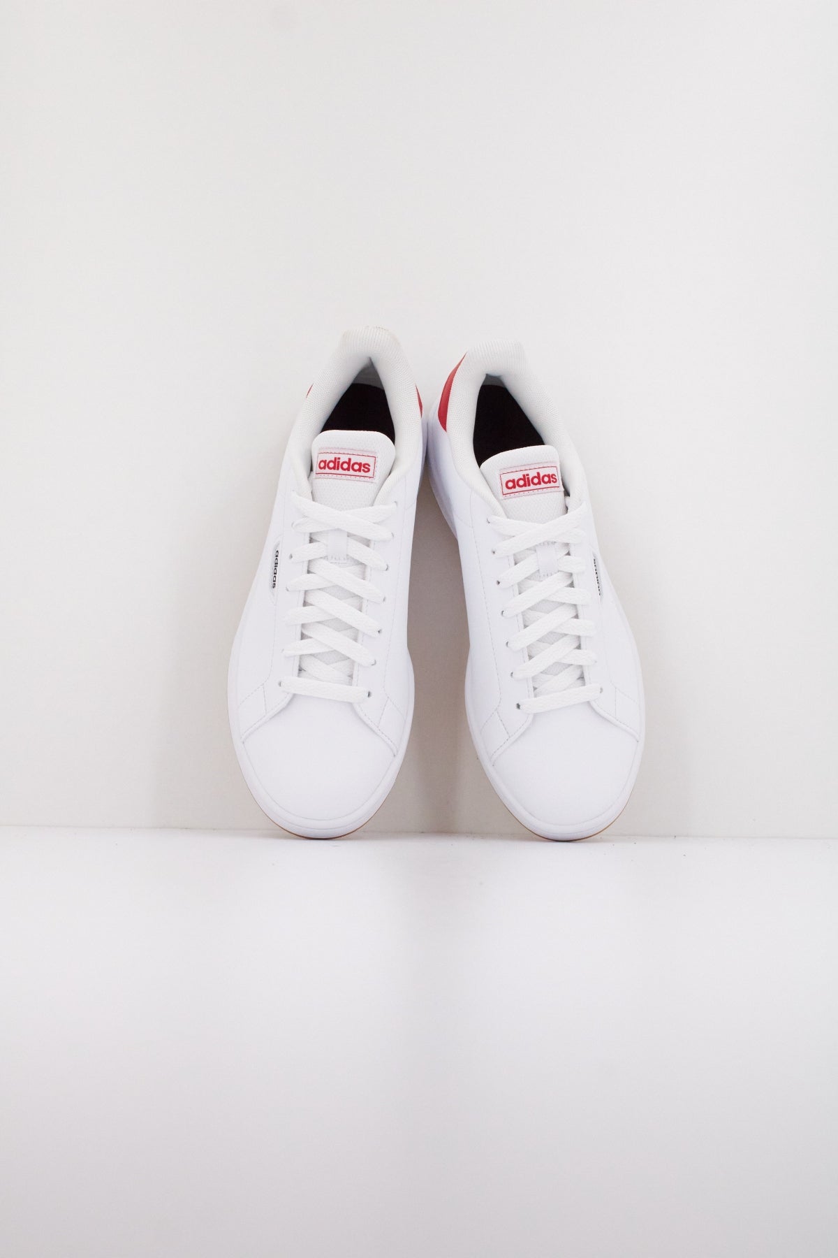 ADIDAS URBAN COURT en color BLANCO  (3)
