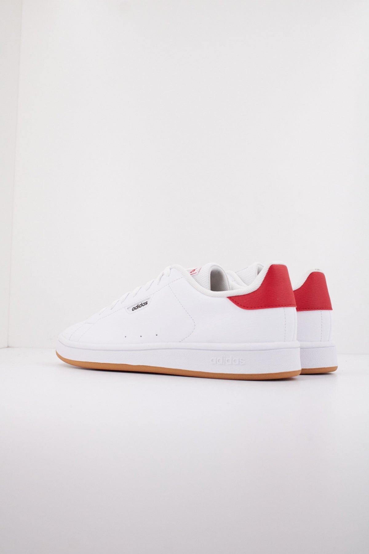 ADIDAS URBAN COURT en color BLANCO  (5)