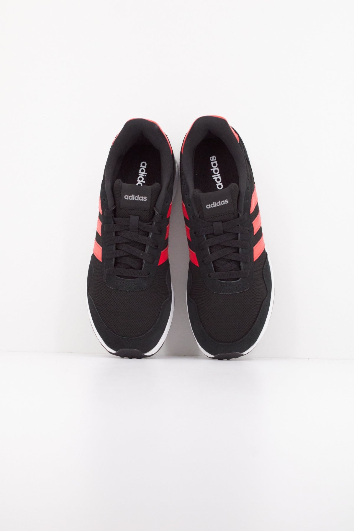ADIDAS RUN s . en color NEGRO  (3)