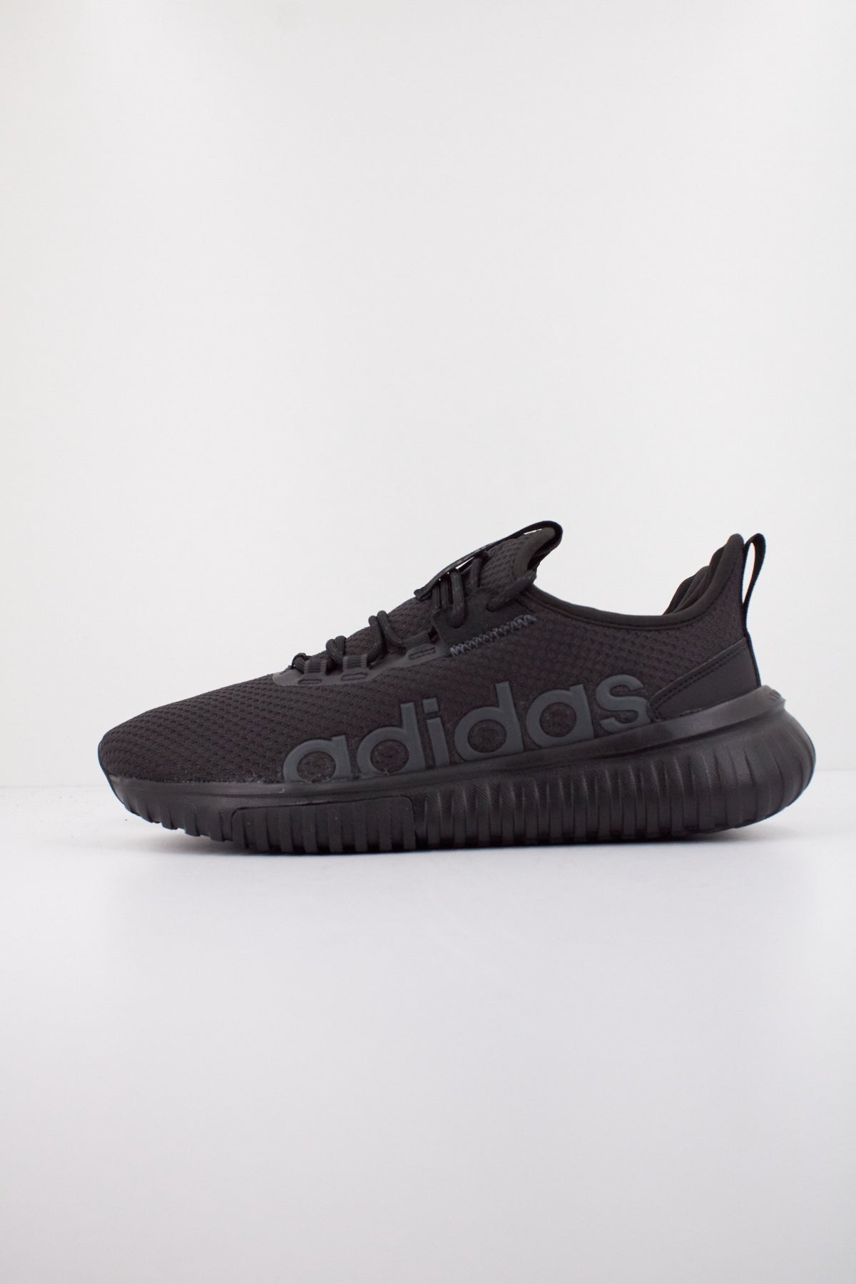 ADIDAS KAPTIR . en color NEGRO  (1)