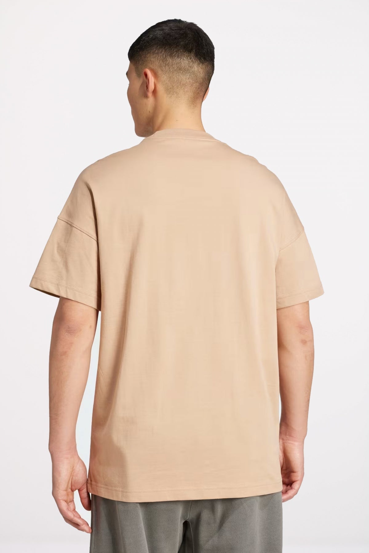 ADIDAS ALL SZN TEE en color MARRON  (3)