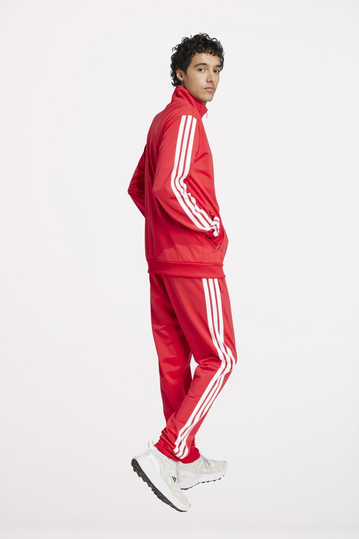 ADIDAS  M S TR TT TS  en color ROJO  (3)