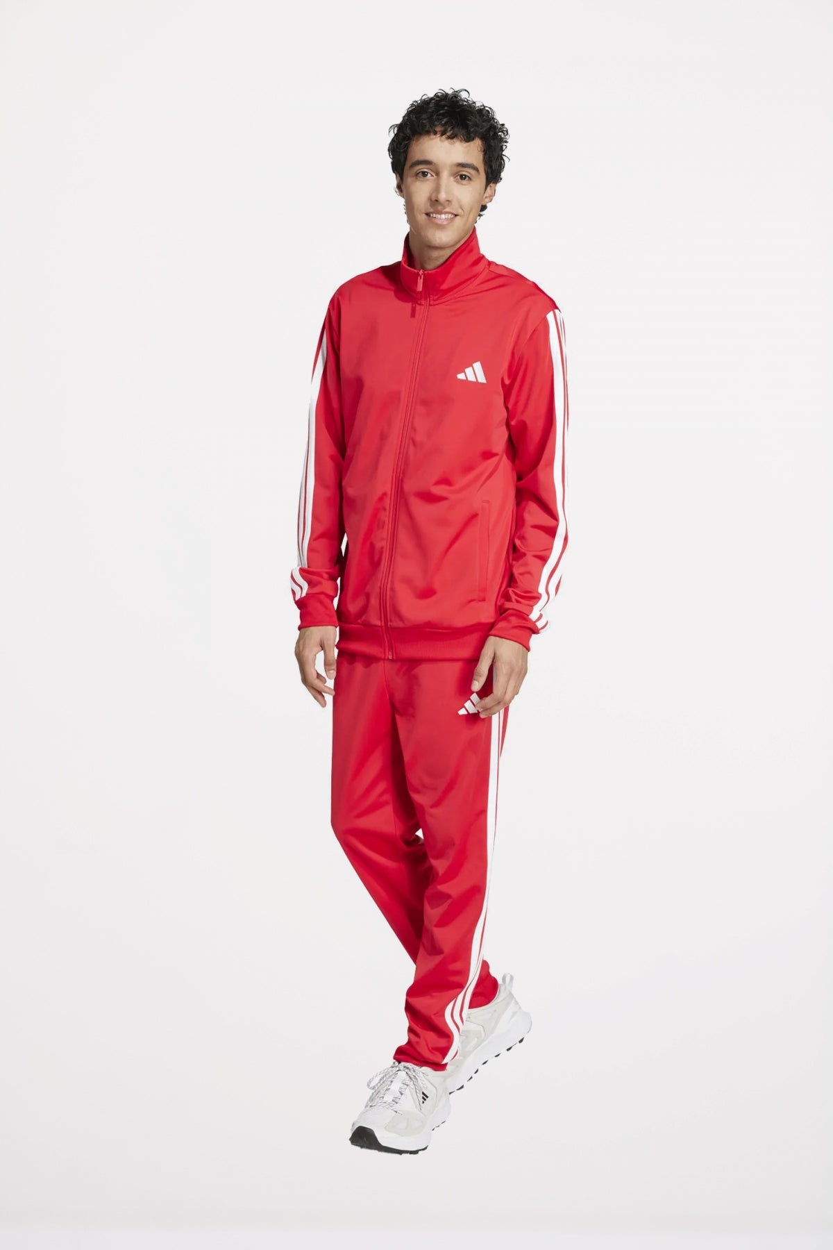 ADIDAS  M S TR TT TS  en color ROJO  (4)