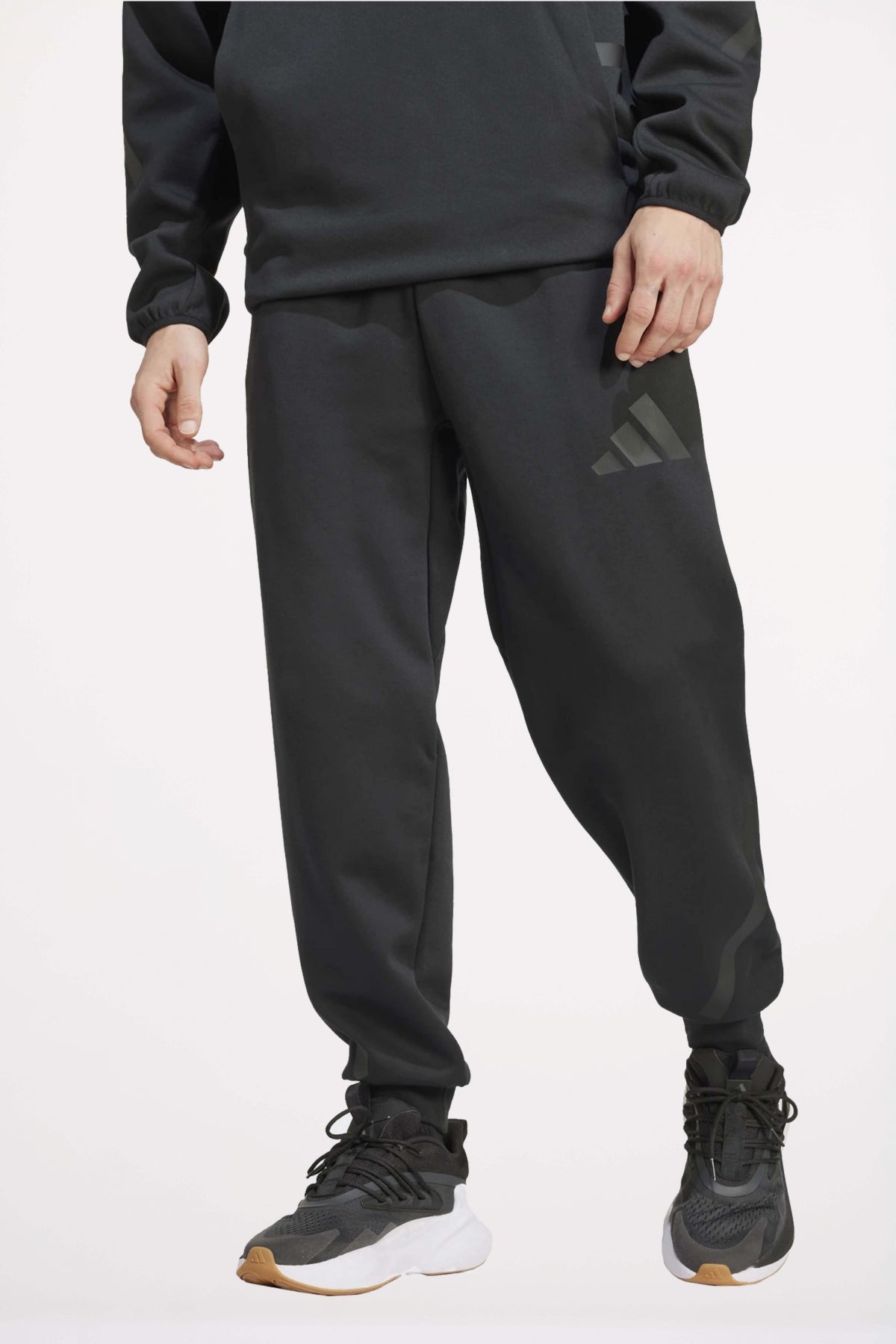 ADIDAS M Z.N.E. PT en color NEGRO  (1)