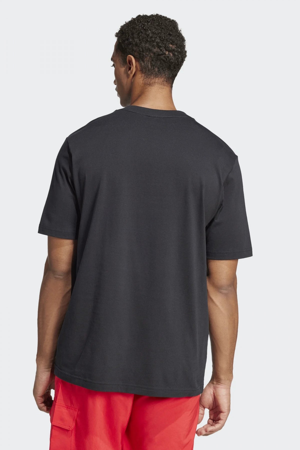 ADIDAS M LIN SJ T en color NEGRO  (3)
