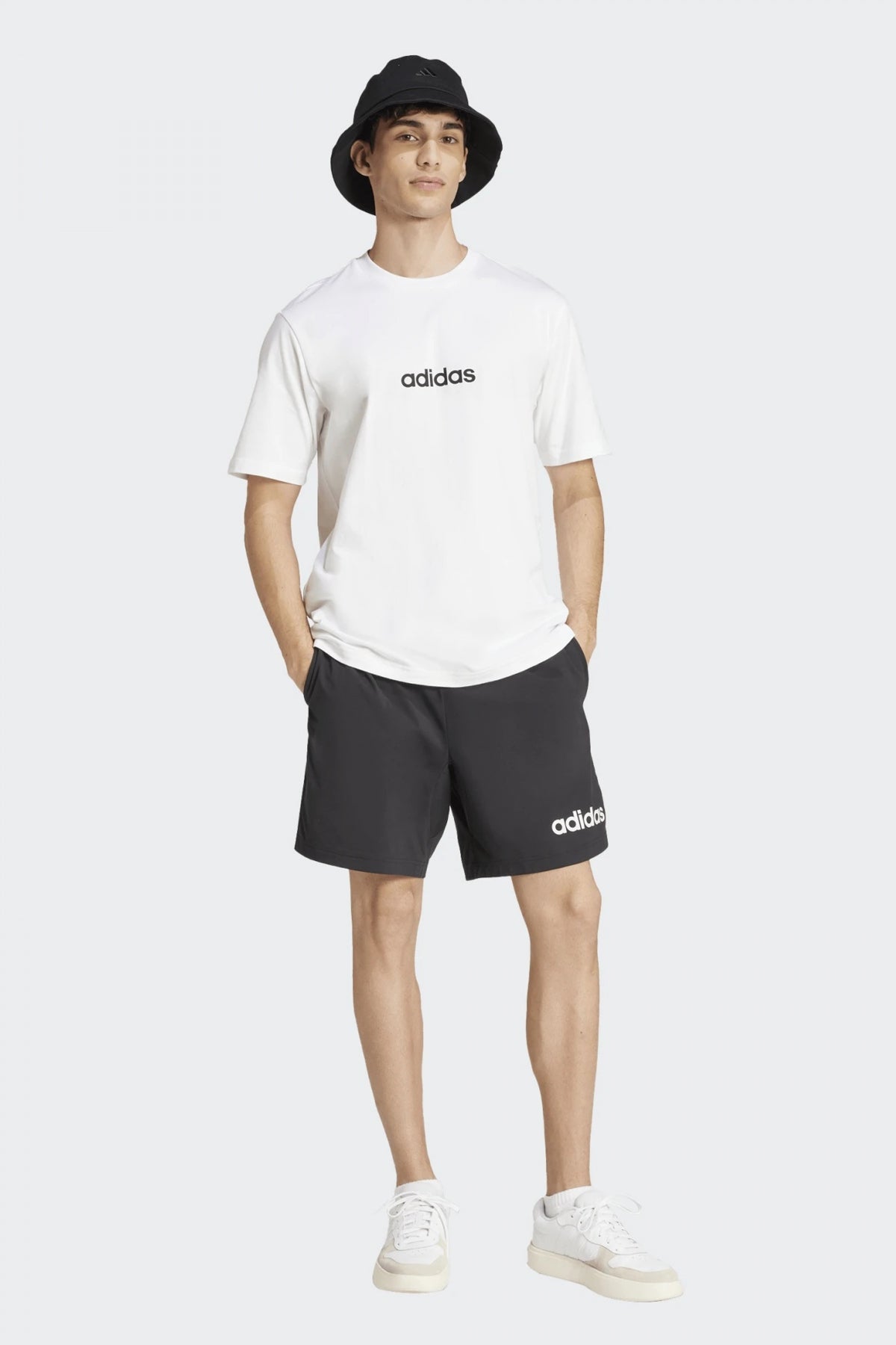 ADIDAS M LIN SJ T en color BLANCO  (4)
