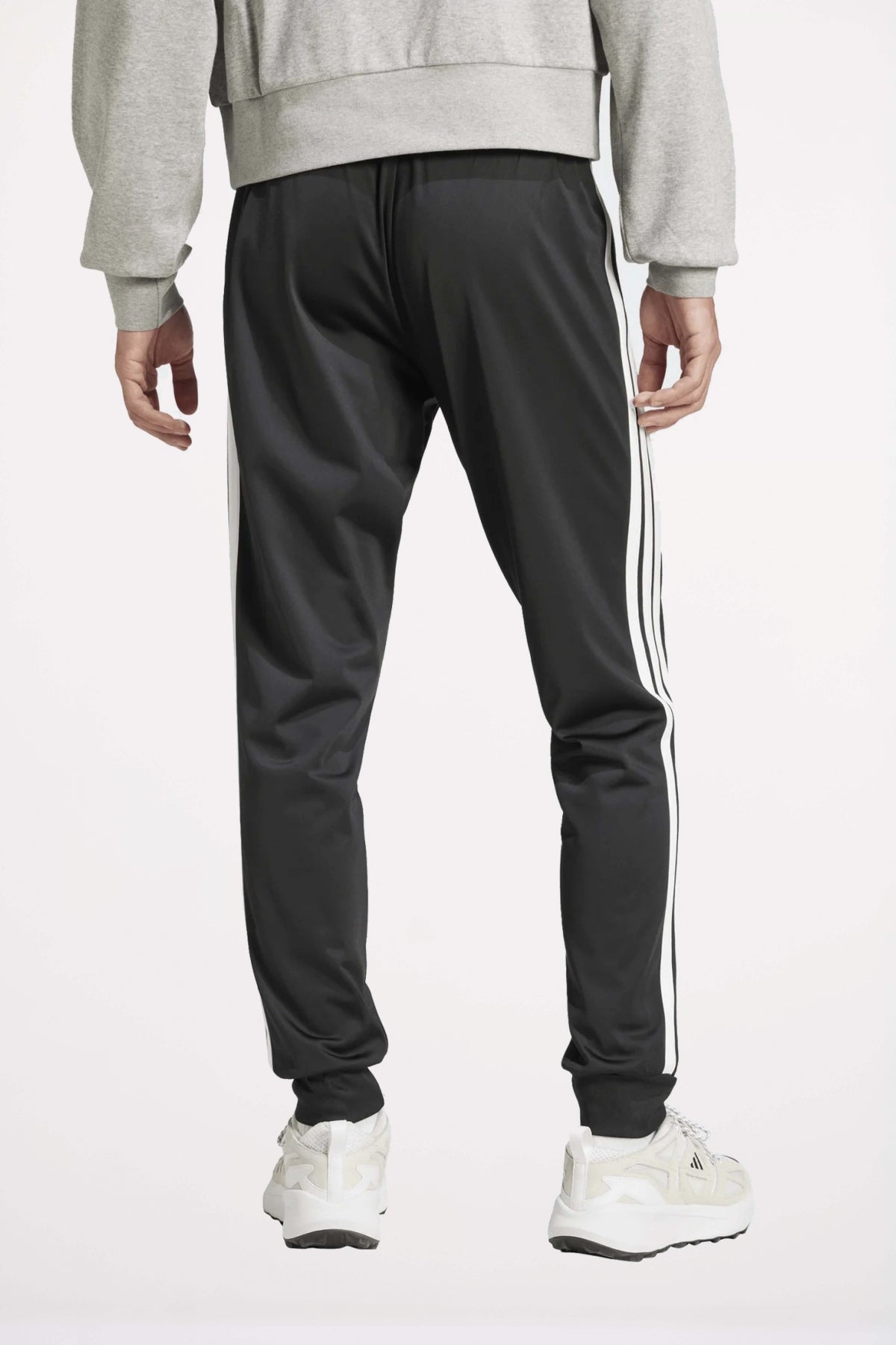 ADIDAS M S TR RT PT en color NEGRO  (3)