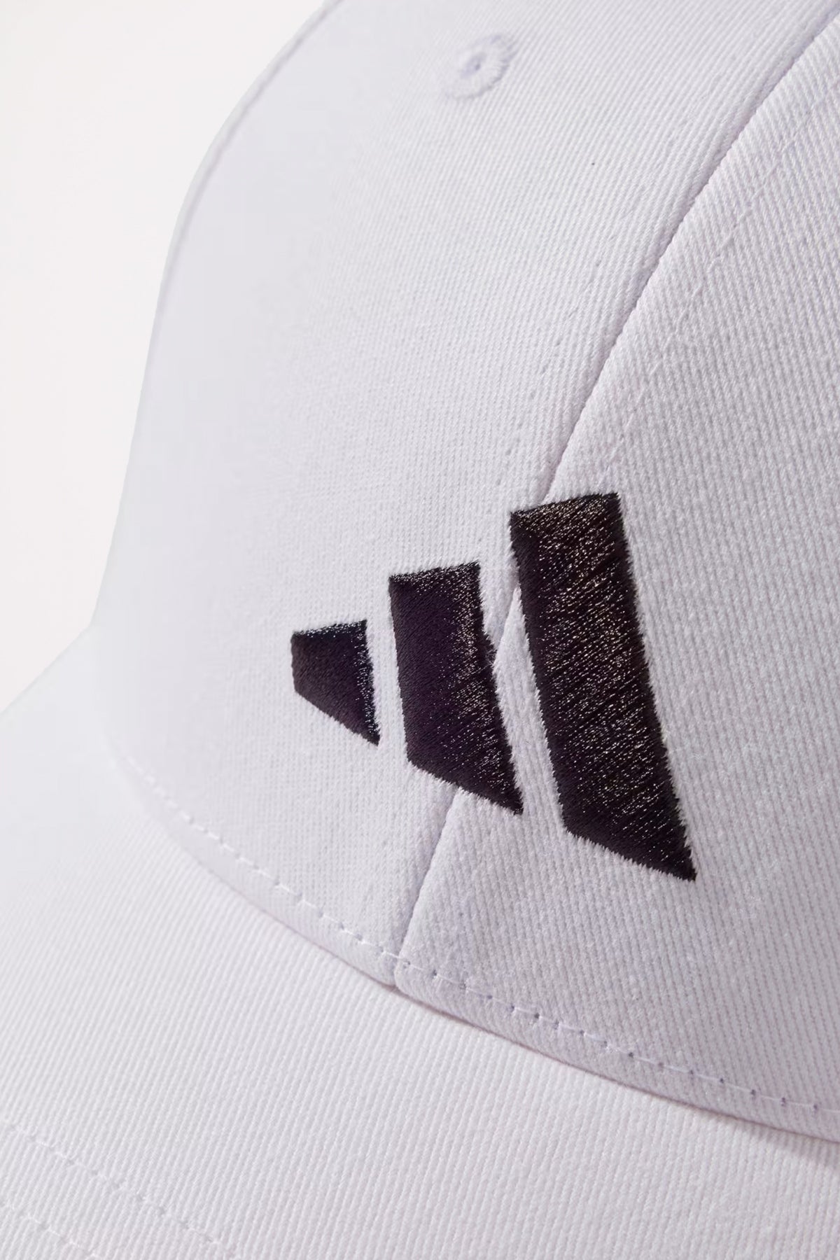 ADIDAS BB CAP COT NL en color BLANCO  (2)