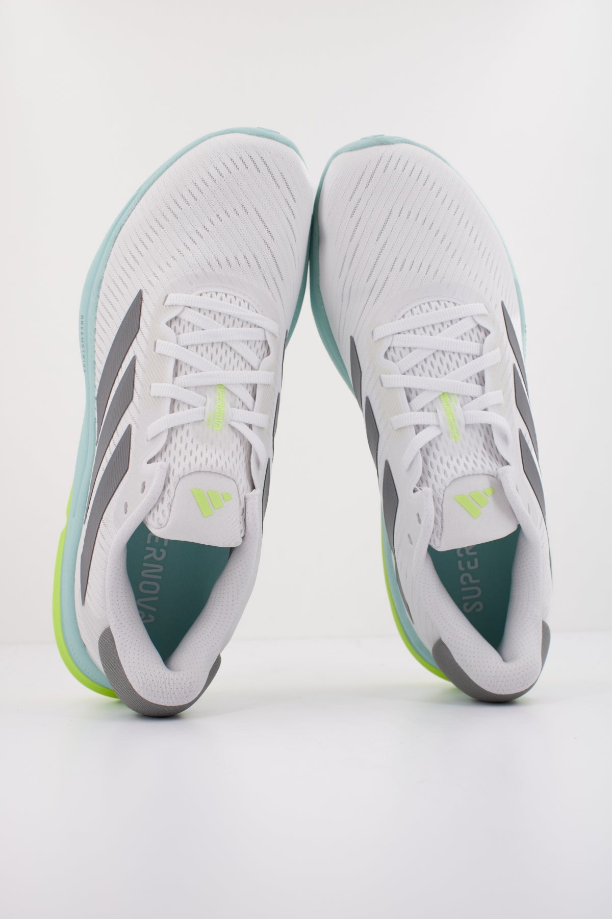 ADIDAS SUPERNOVA EASE M en color BLANCO  (3)