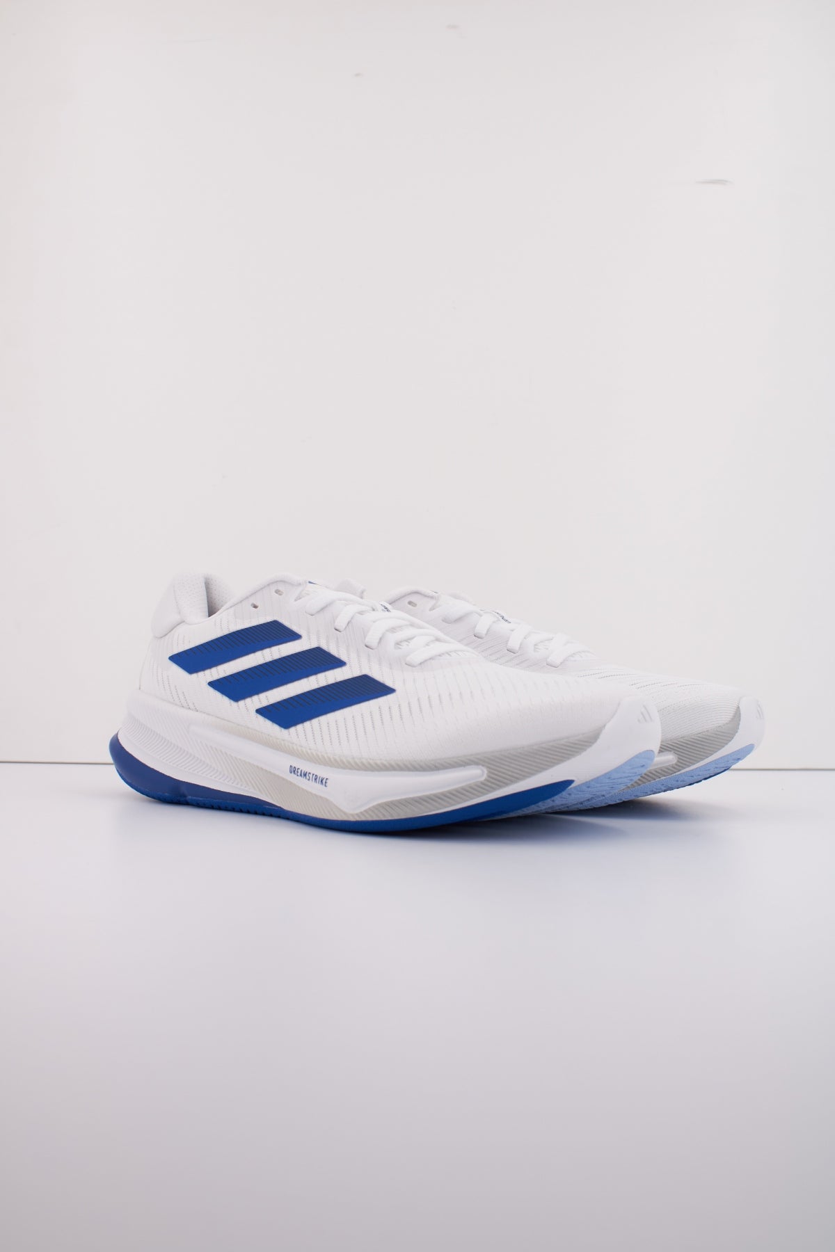 ADIDAS SUPERNOVA EASE M en color BLANCO  (2)