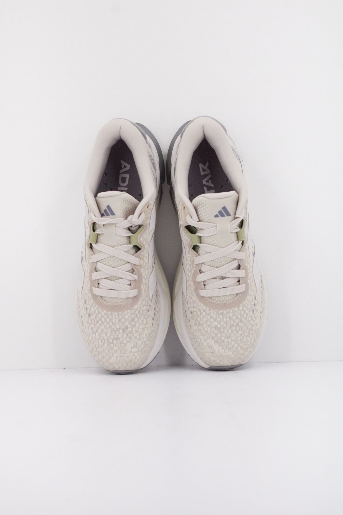 ADIDAS ADISTAR  M en color BEIS  (3)