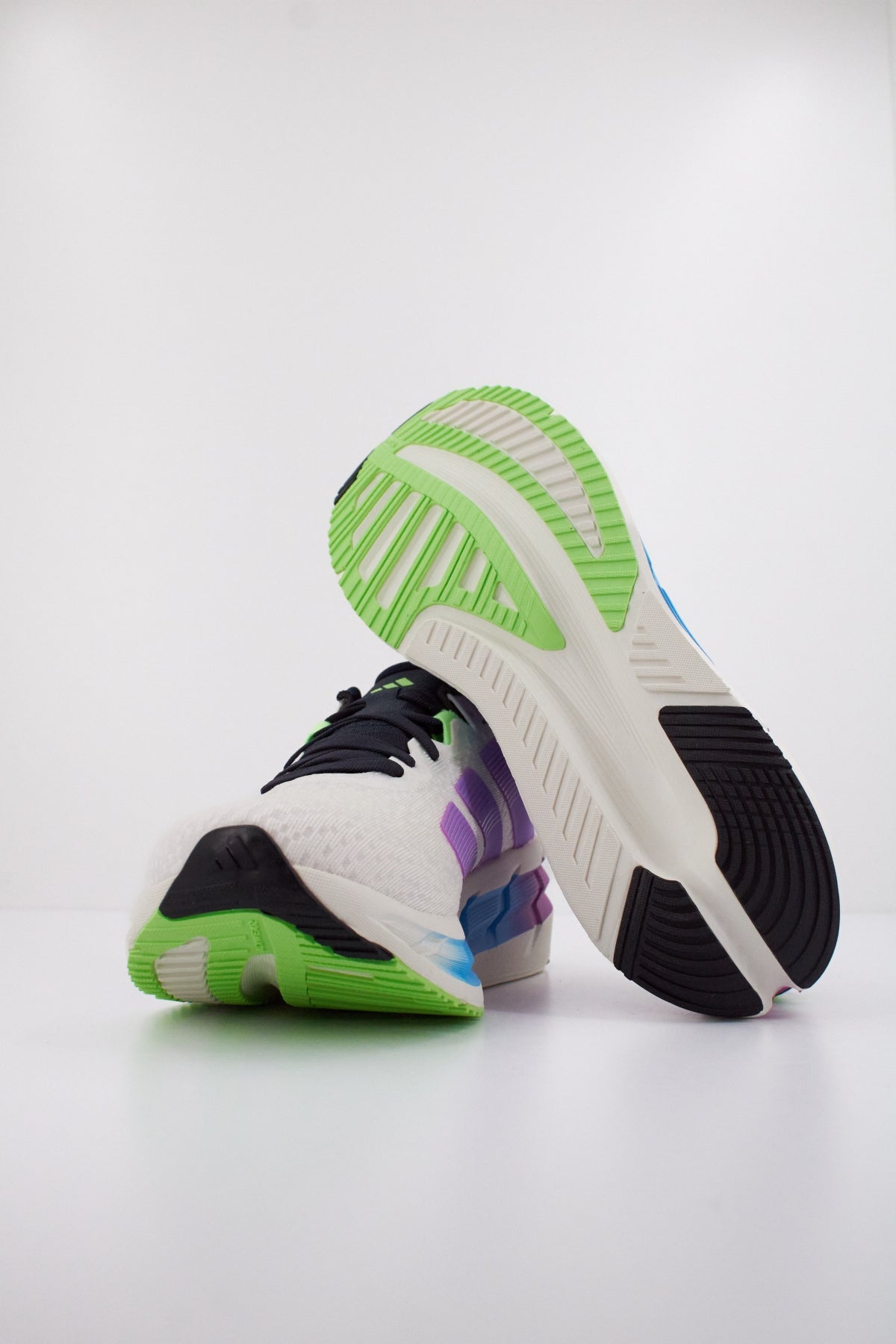 ADIDAS ADISTAR  M en color BLANCO  (5)