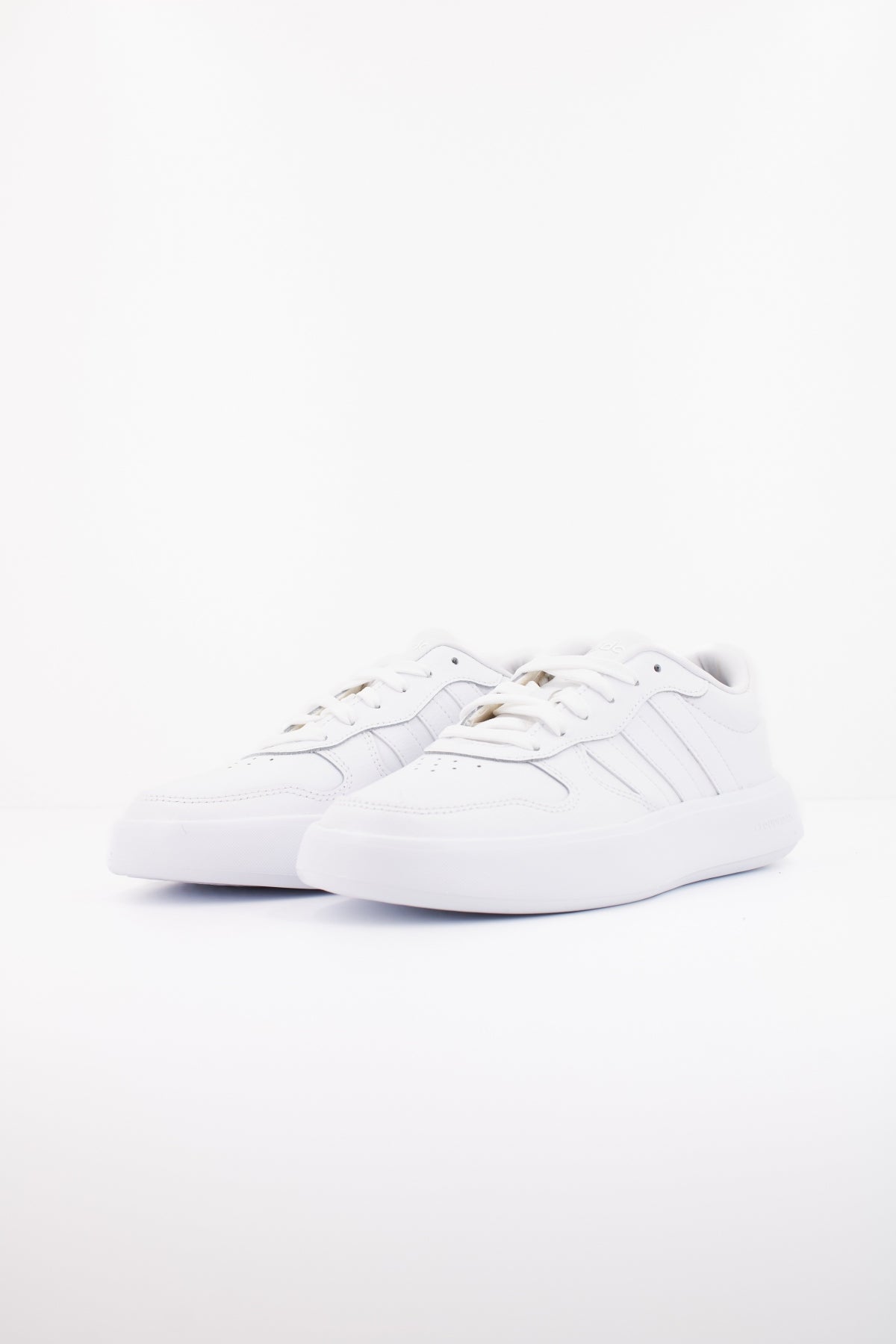 ADIDAS LITECOURT en color BLANCO  (2)