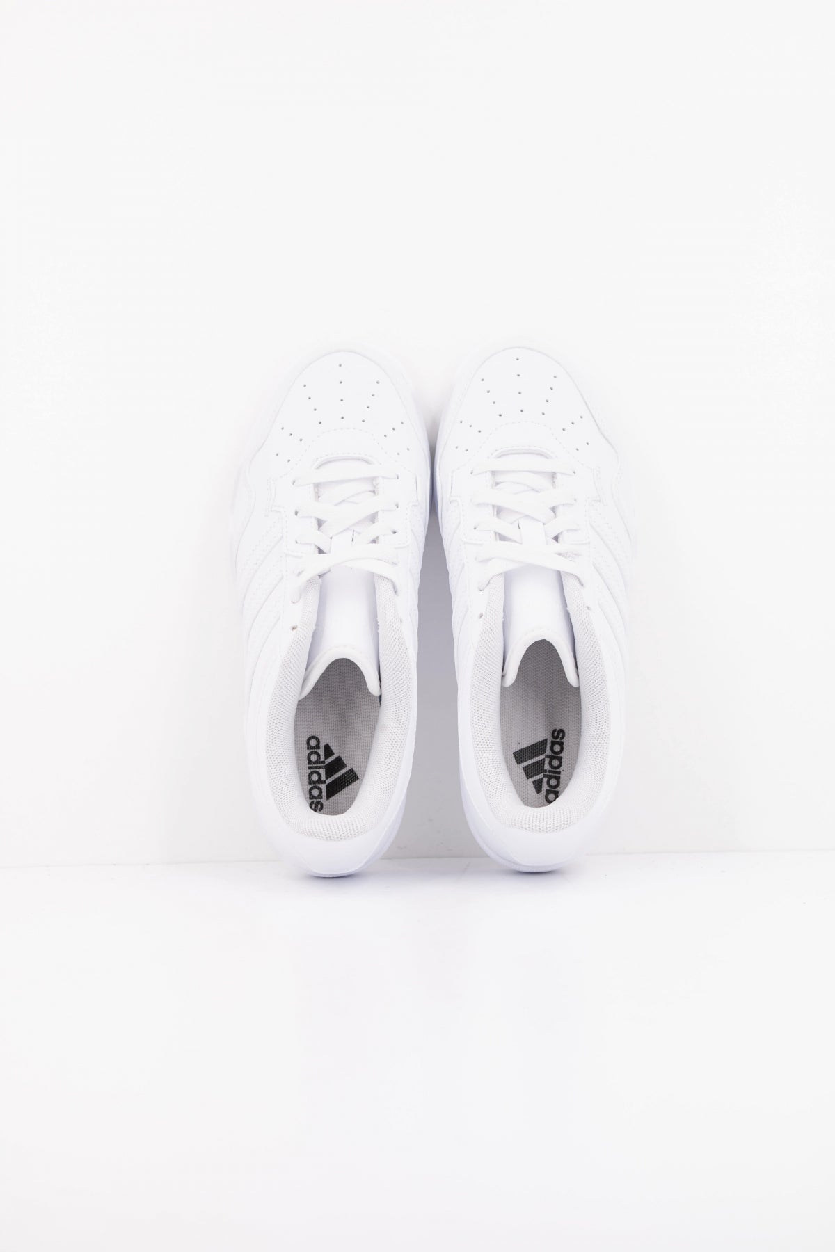 ADIDAS HOOPS . W en color BLANCO  (5)