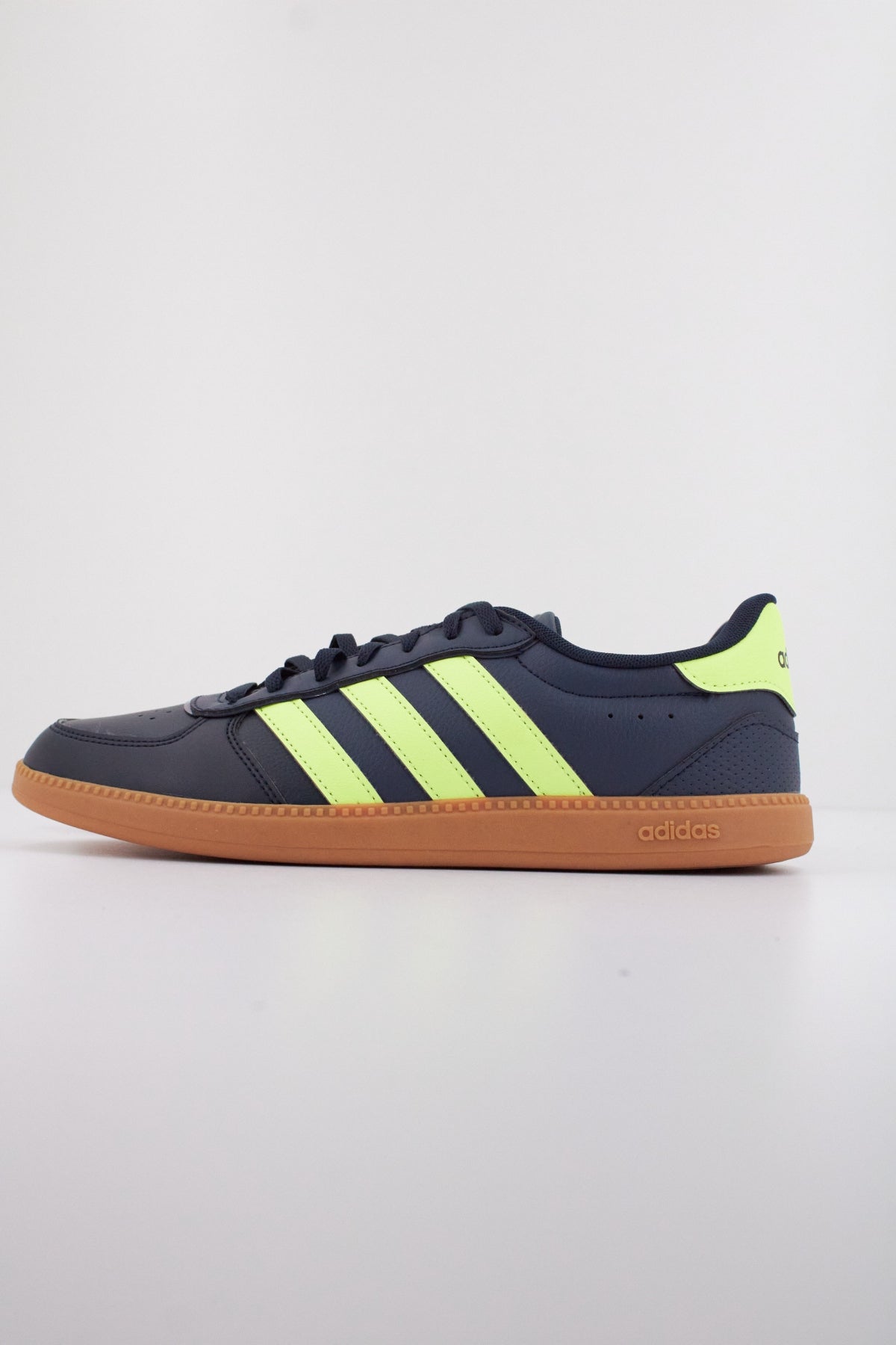ADIDAS BREAKNET SLEEK en color AZUL  (1)