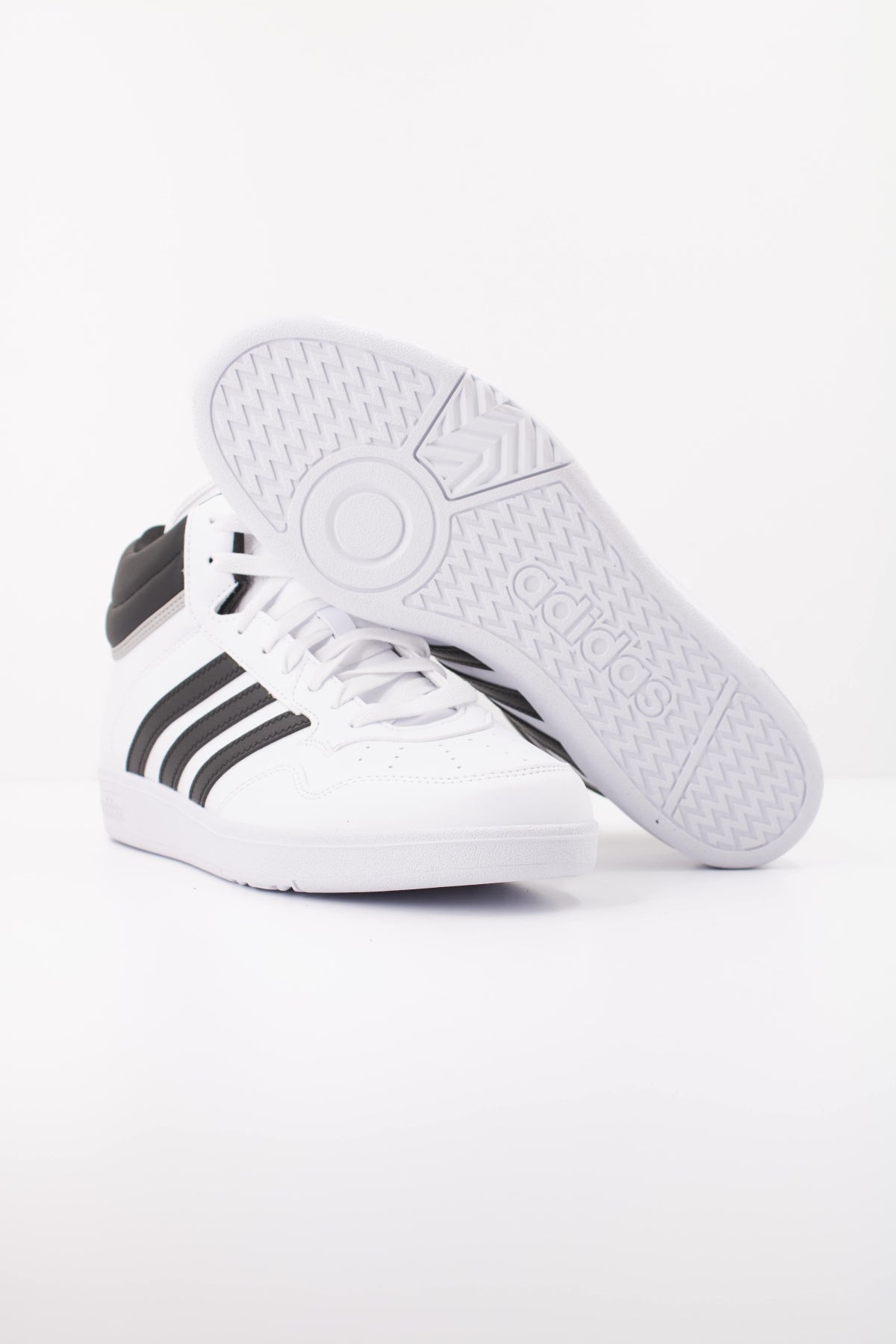 ADIDAS HOOPS . MID en color BLANCO  (5)