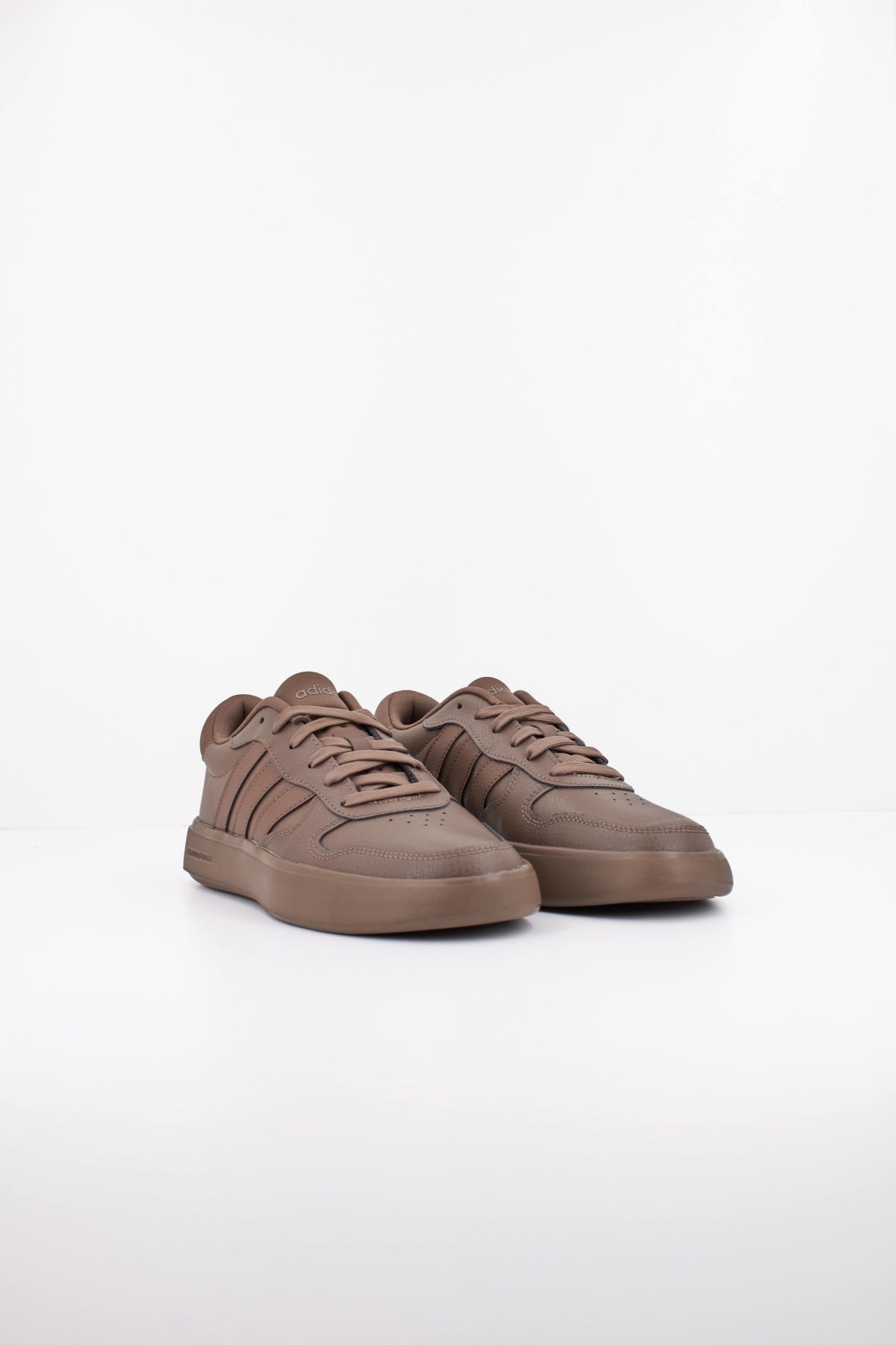ADIDAS LITECOURT en color MARRON  (2)