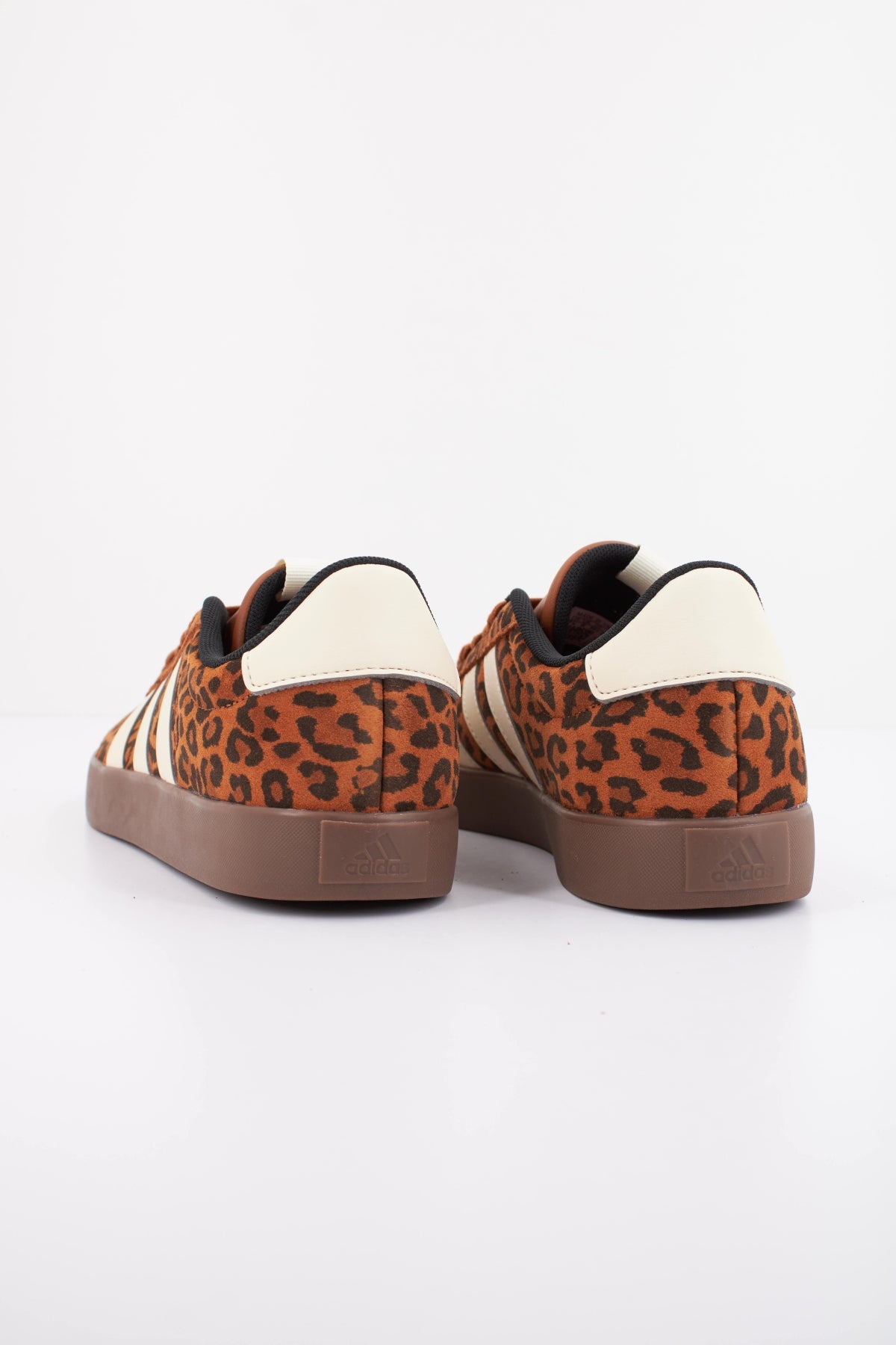 ADIDAS VL COURT . en color ANIMAL PRINT  (4)