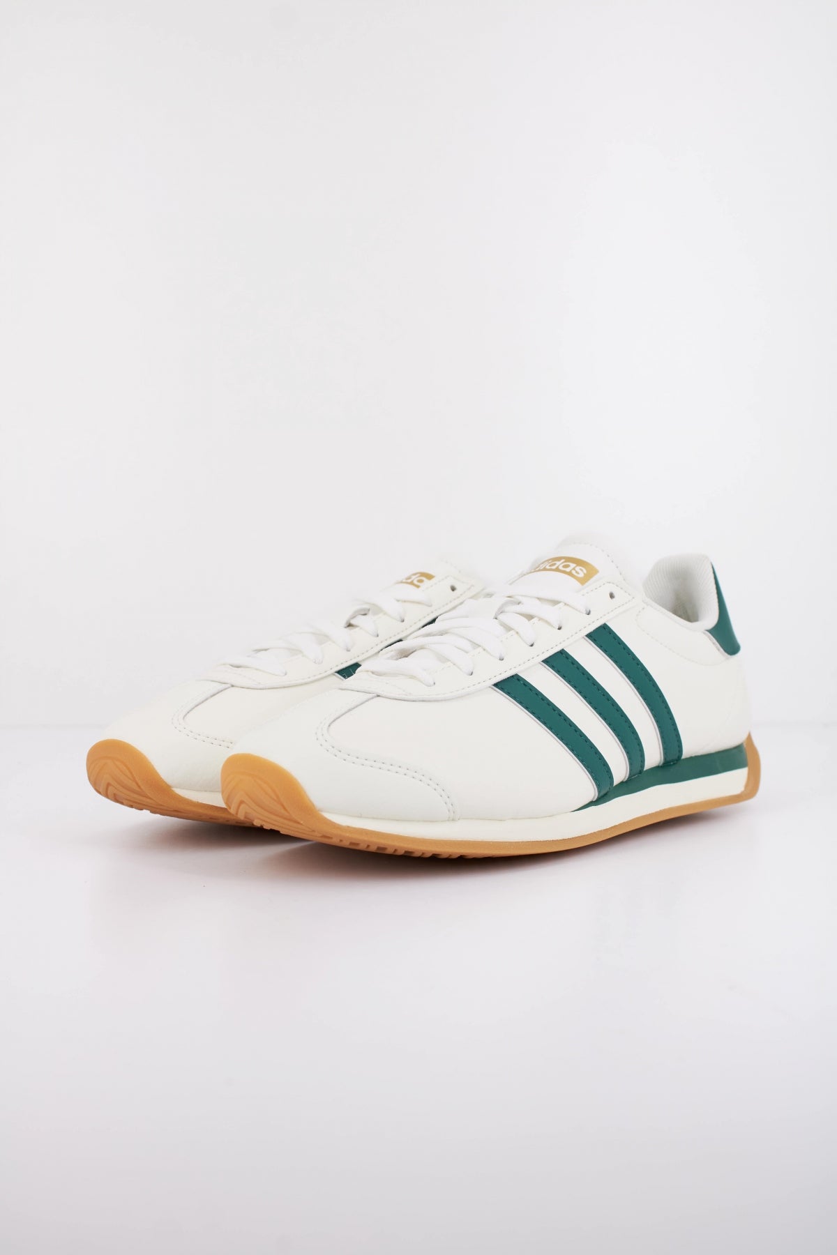ADIDAS RUNVISTA en color BLANCO  (2)
