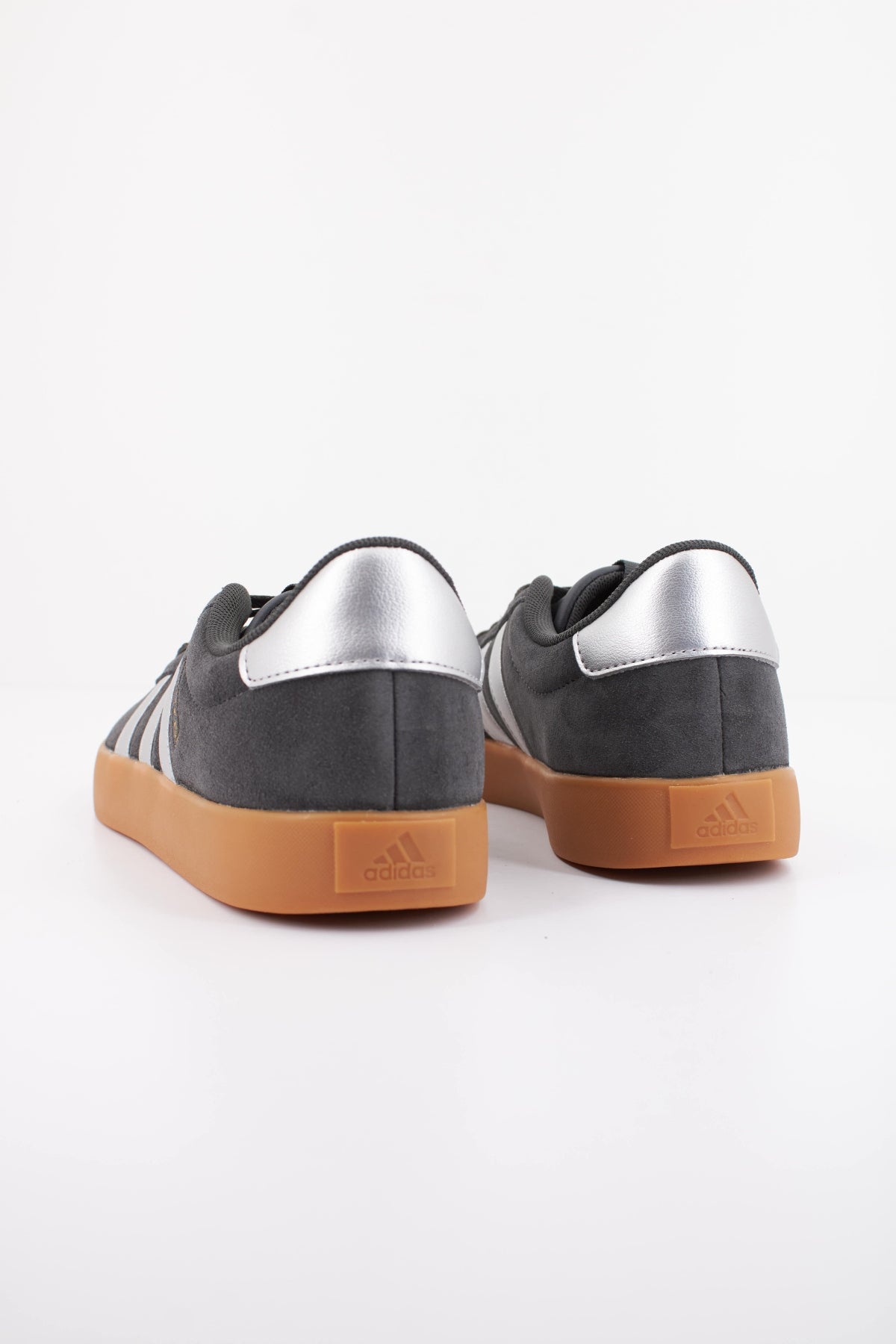 ADIDAS VL COURT . en color GRIS  (4)