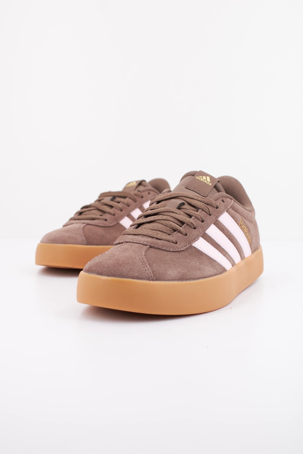 ADIDAS VL COURT . en color MARRON  (2)