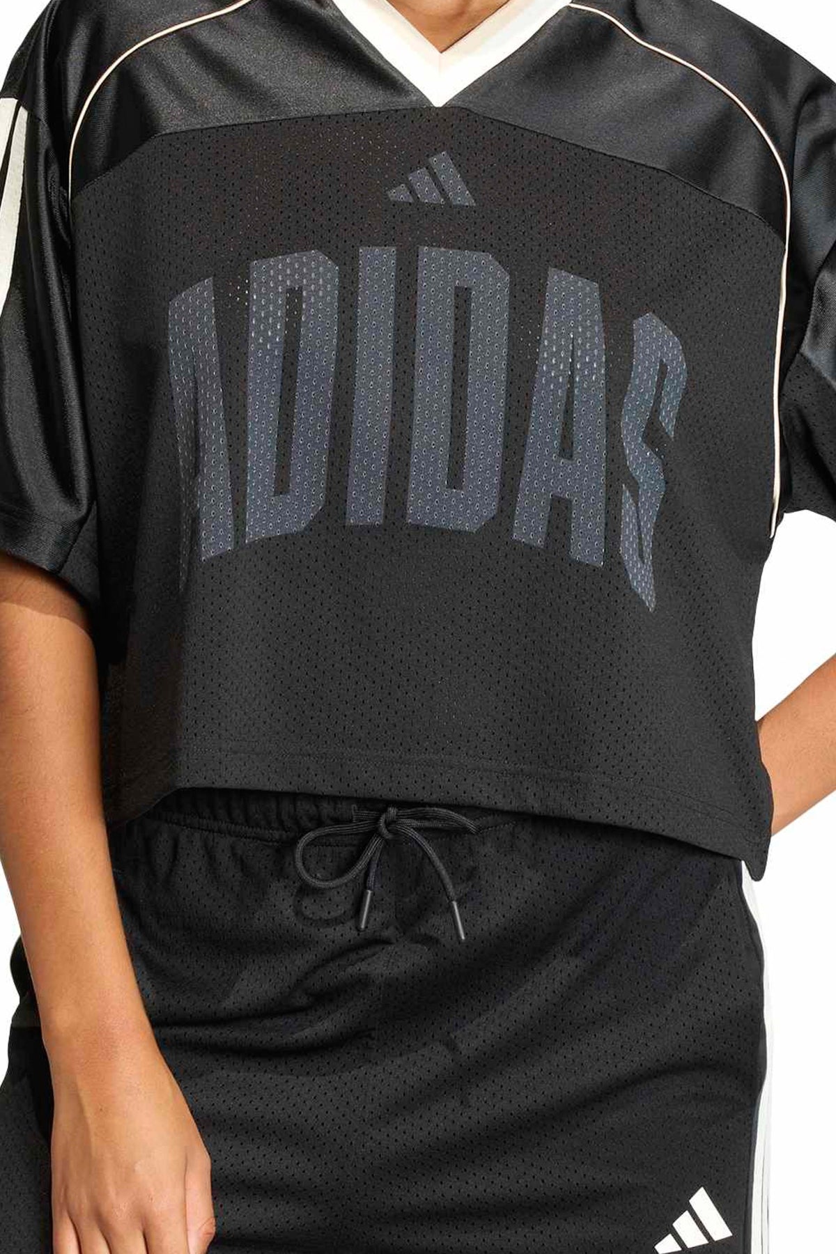 ADIDAS W STA SEAS TEE en color NEGRO  (3)