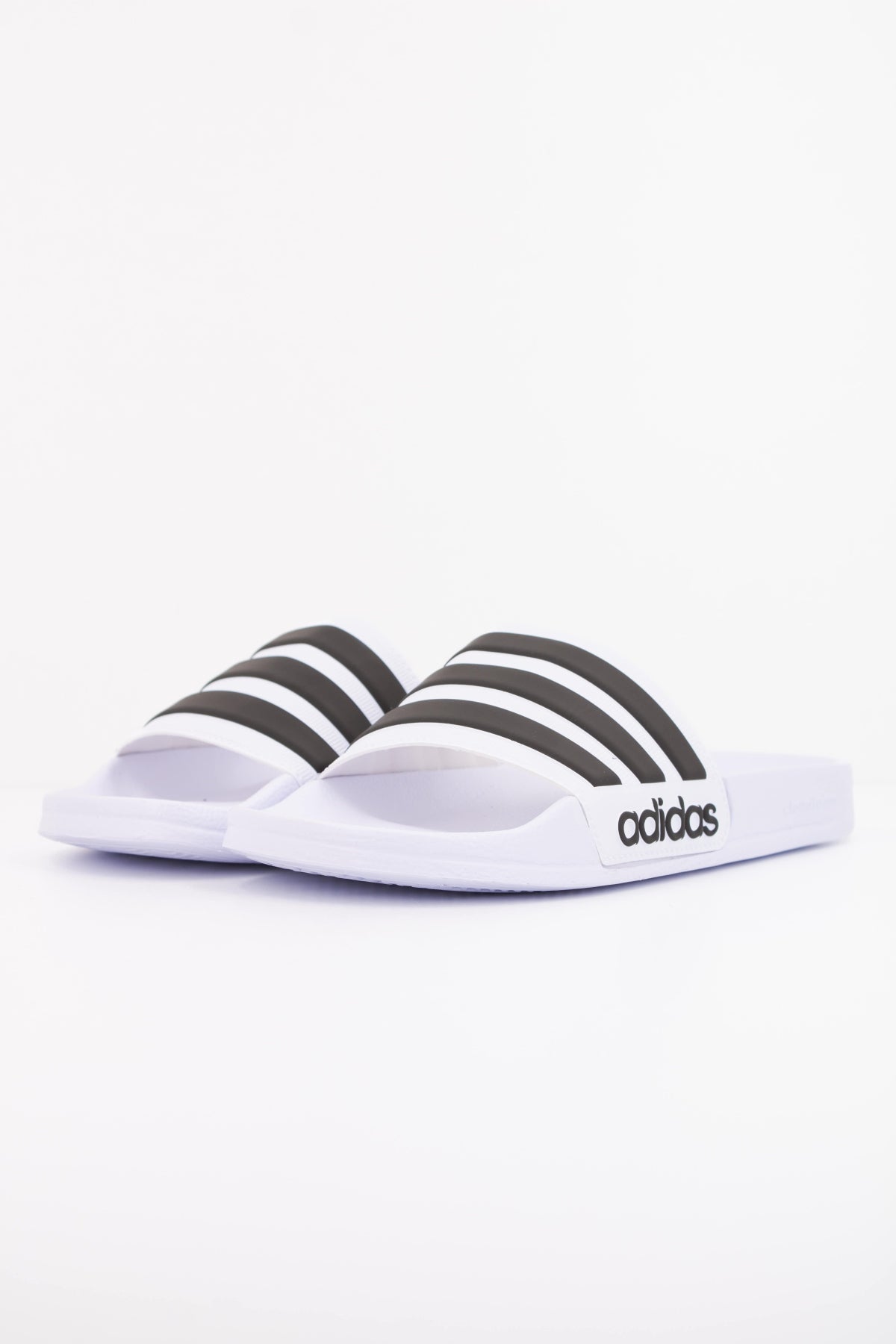 ADIDAS ADILETTE SHOWER en color BLANCO  (2)