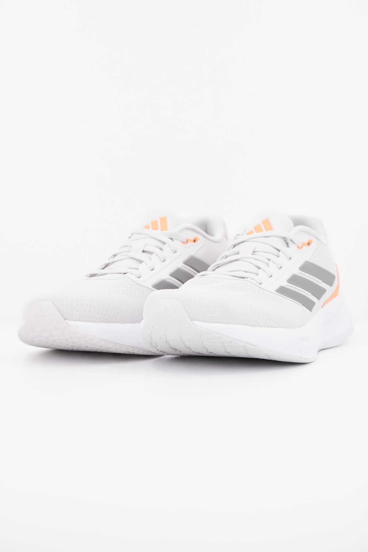 ADIDAS  RUNFALCON  W  en color BLANCO  (2)