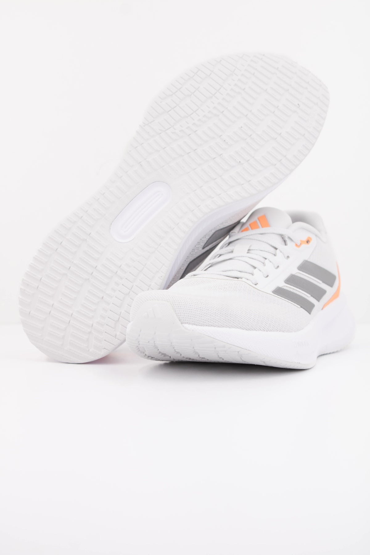 ADIDAS  RUNFALCON  W  en color BLANCO  (5)