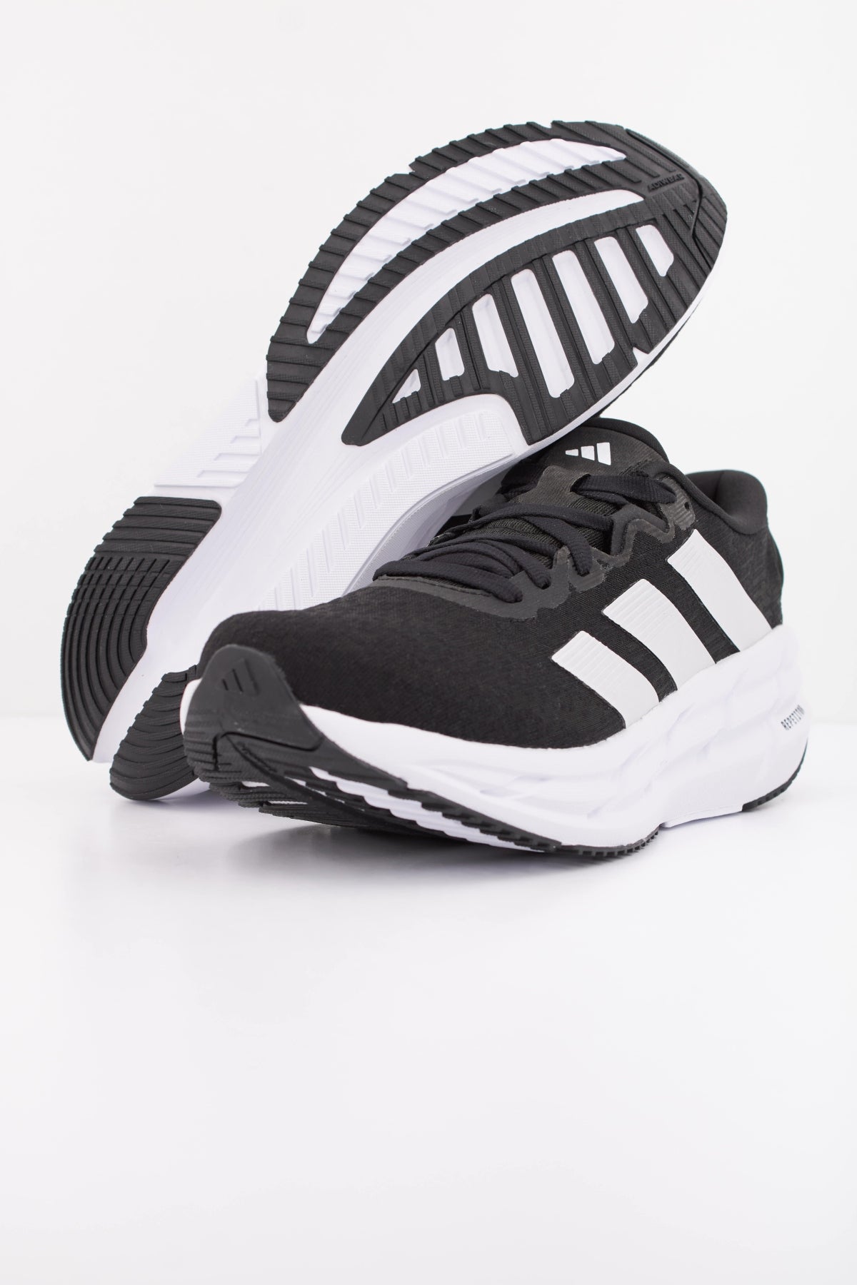 ADIDAS ADISTAR  W en color NEGRO  (5)
