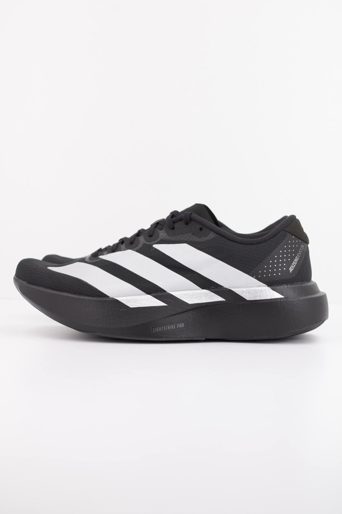 ADIDAS ADIZERO EVO SL WOVE en color NEGRO  (1)
