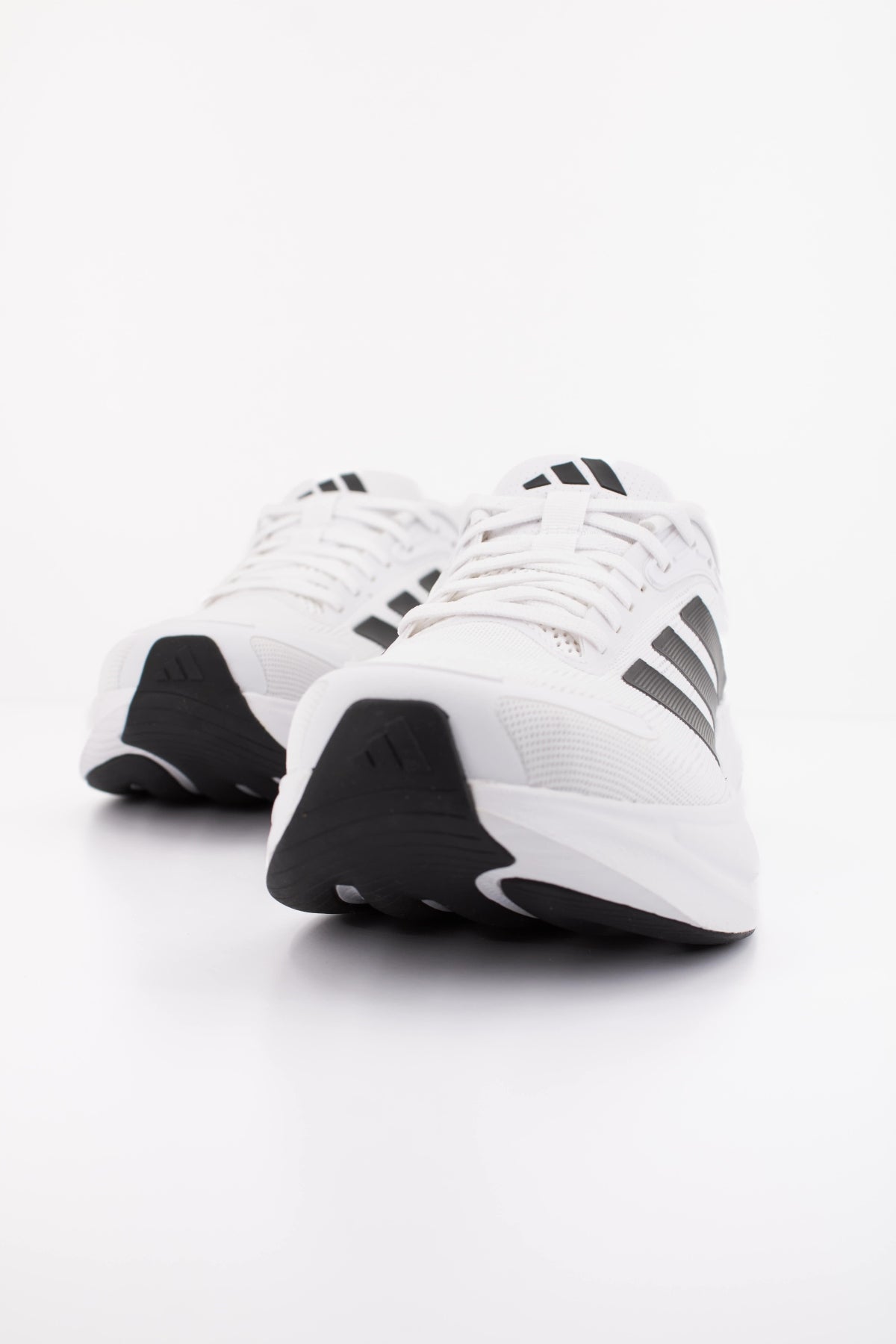 ADIDAS RESPONSE  M en color BLANCO  (2)