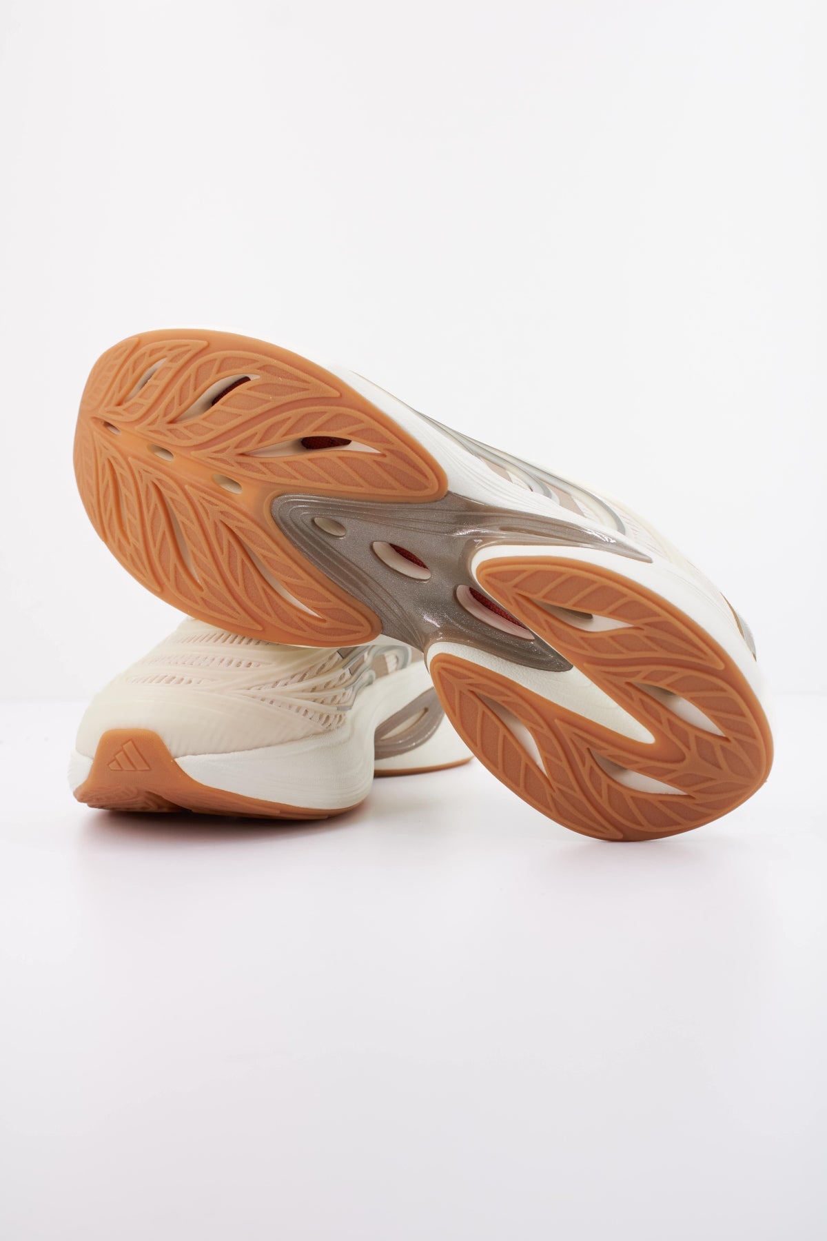 ADIDAS CLIMACOOL SPW en color BEIS  (5)