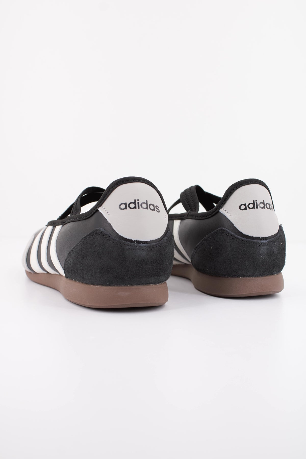ADIDAS BARREDA MARY JANE en color NEGRO  (4)
