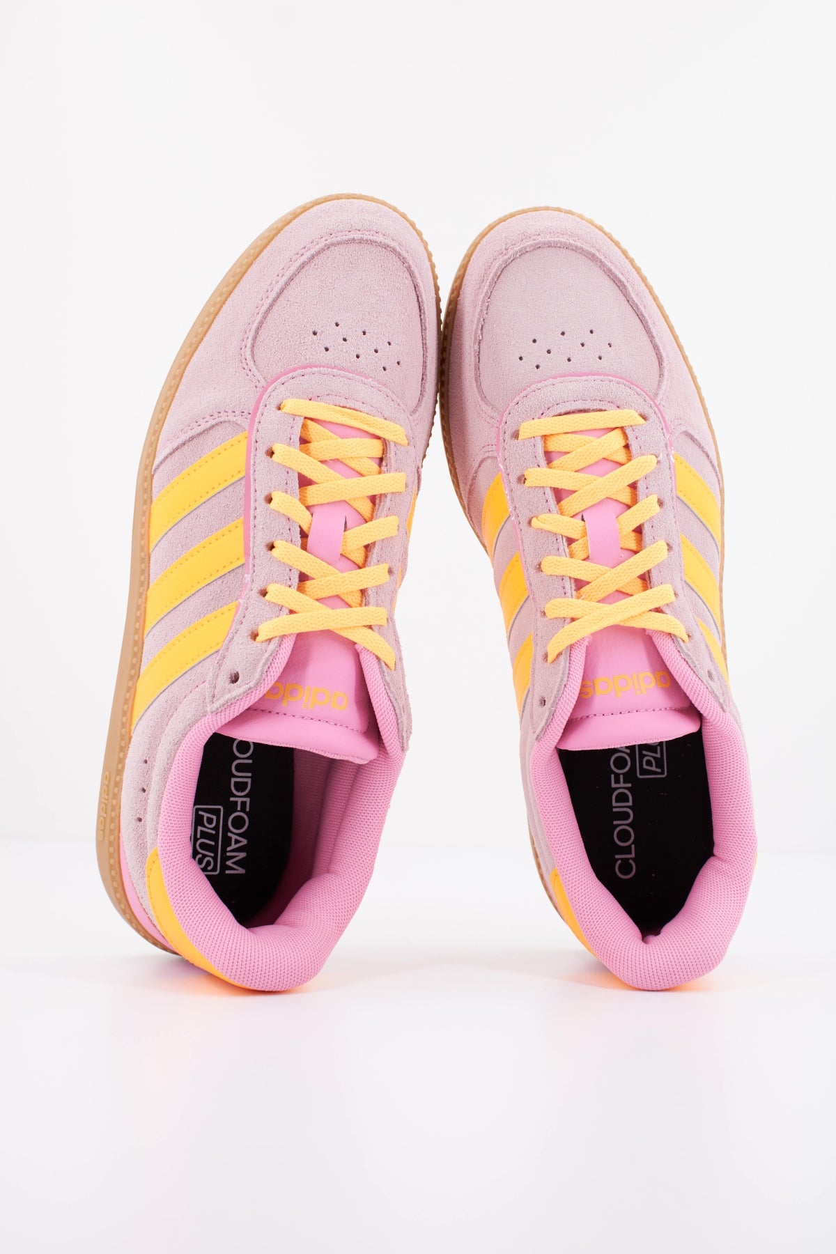 ADIDAS  BREAKNET SLEEK  en color ROSA  (3)