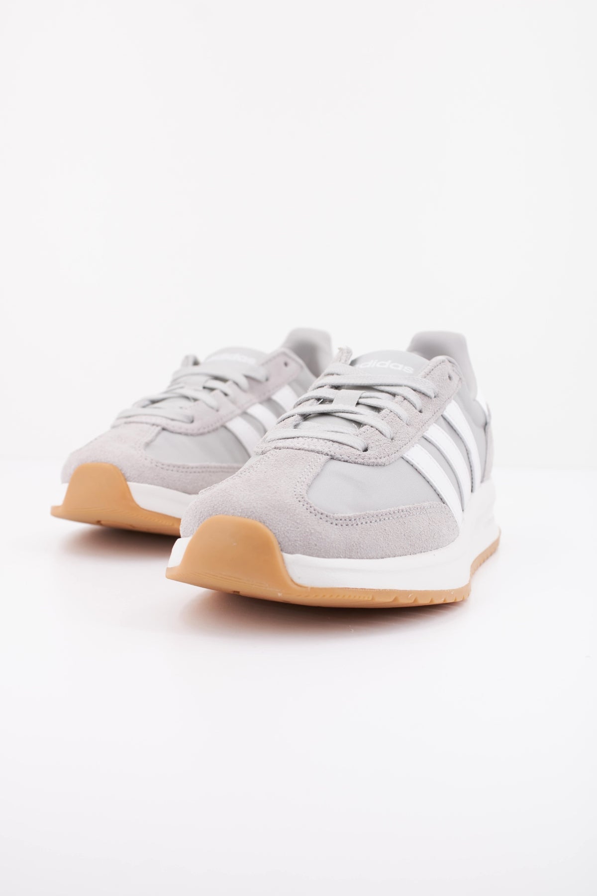 ADIDAS RUN S . en color GRIS  (2)