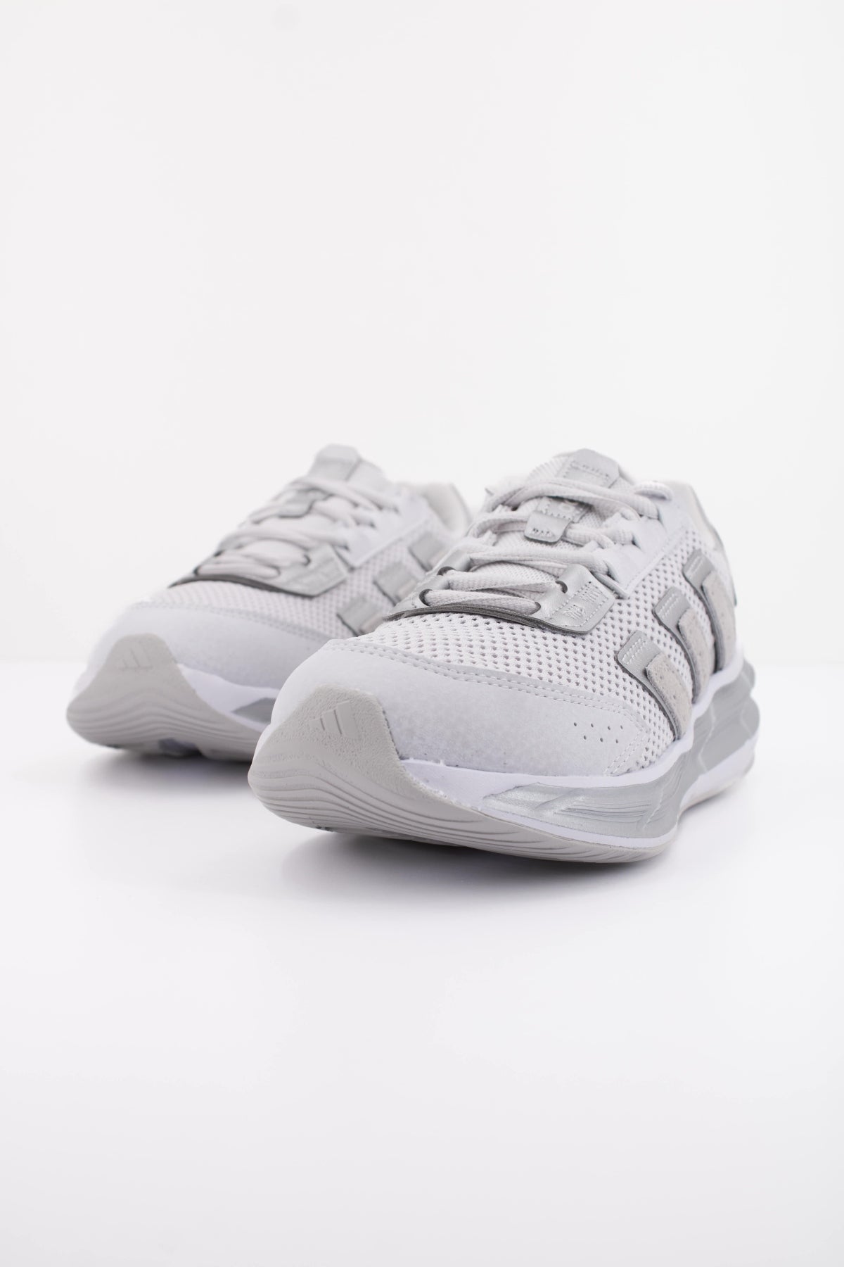 ADIDAS ASTRASTAR en color GRIS  (2)