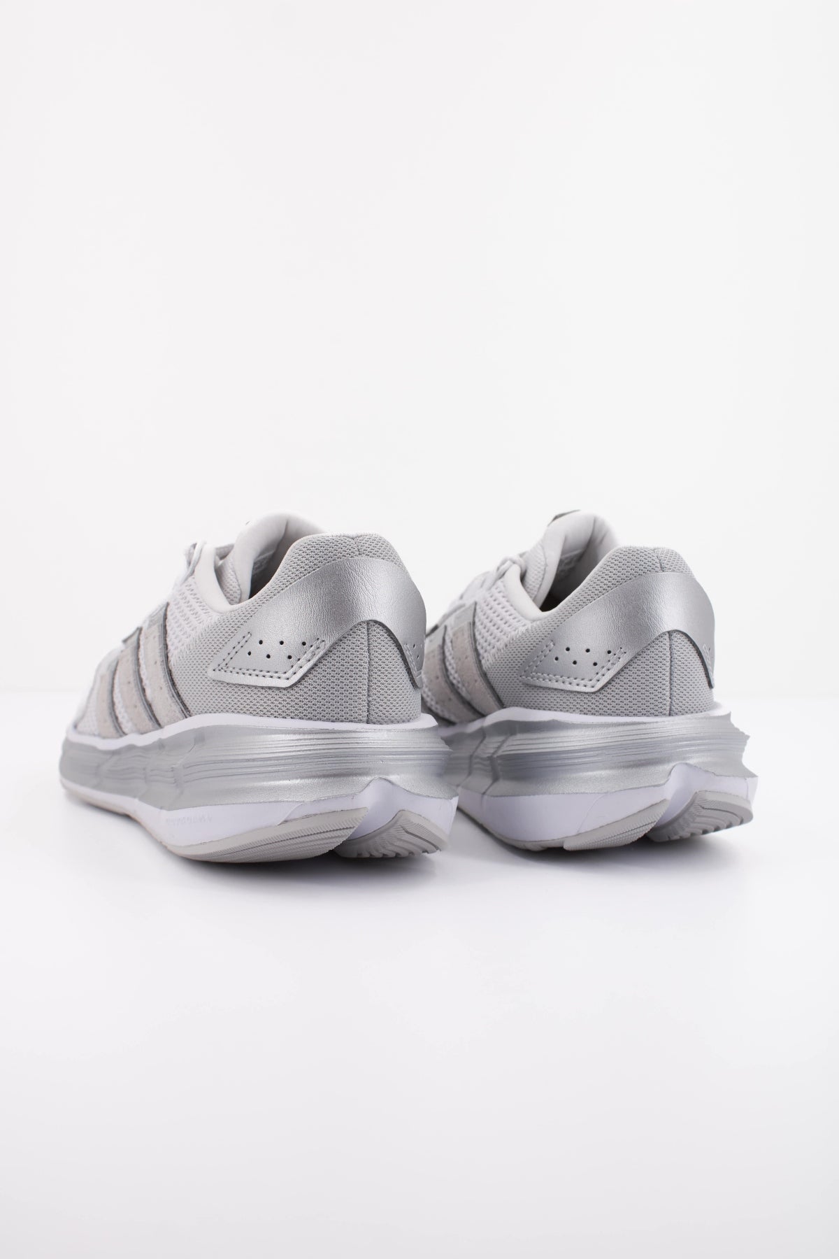 ADIDAS ASTRASTAR en color GRIS  (4)