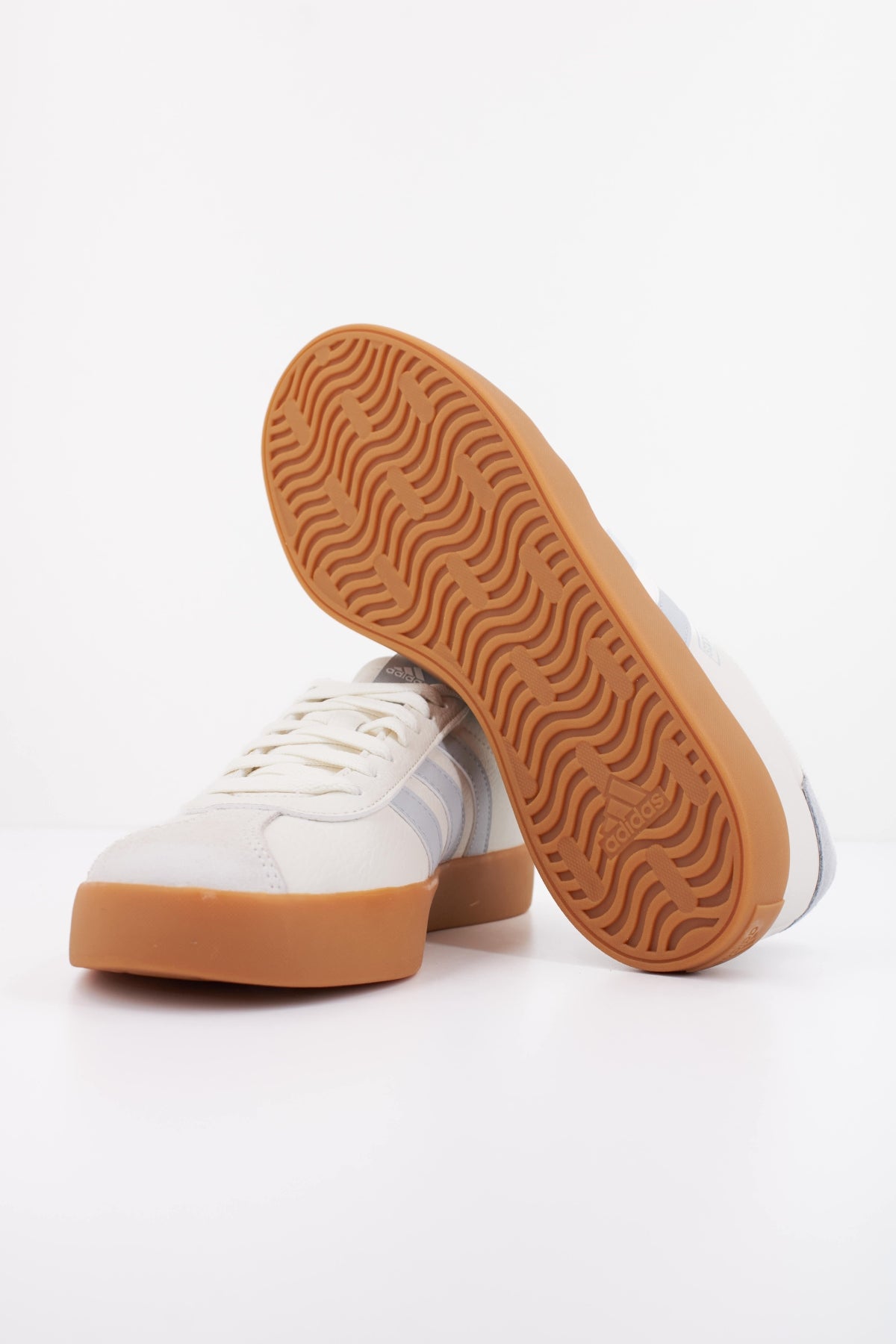 ADIDAS VL COURT . en color BLANCO  (5)