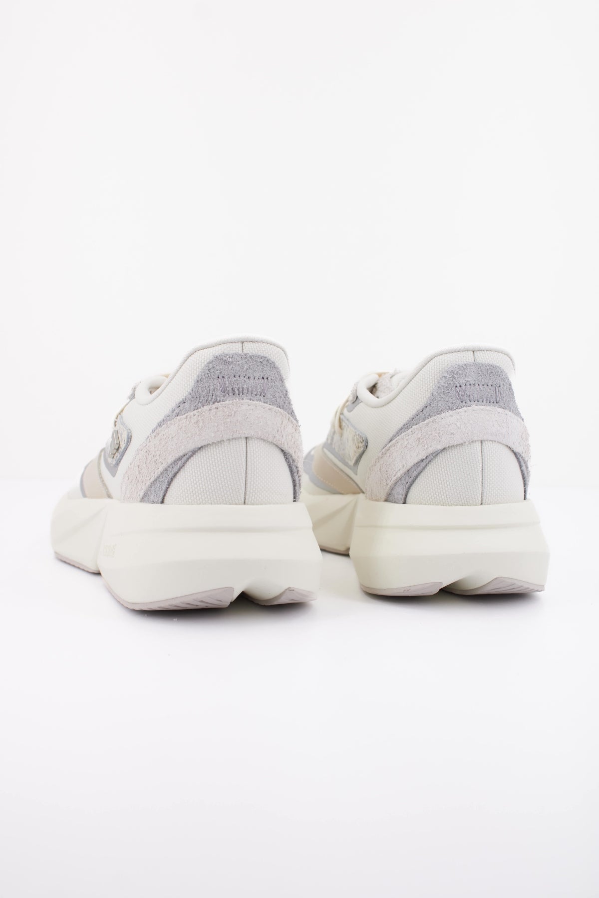 ADIDAS LIGHTBLAZE en color BLANCO  (4)
