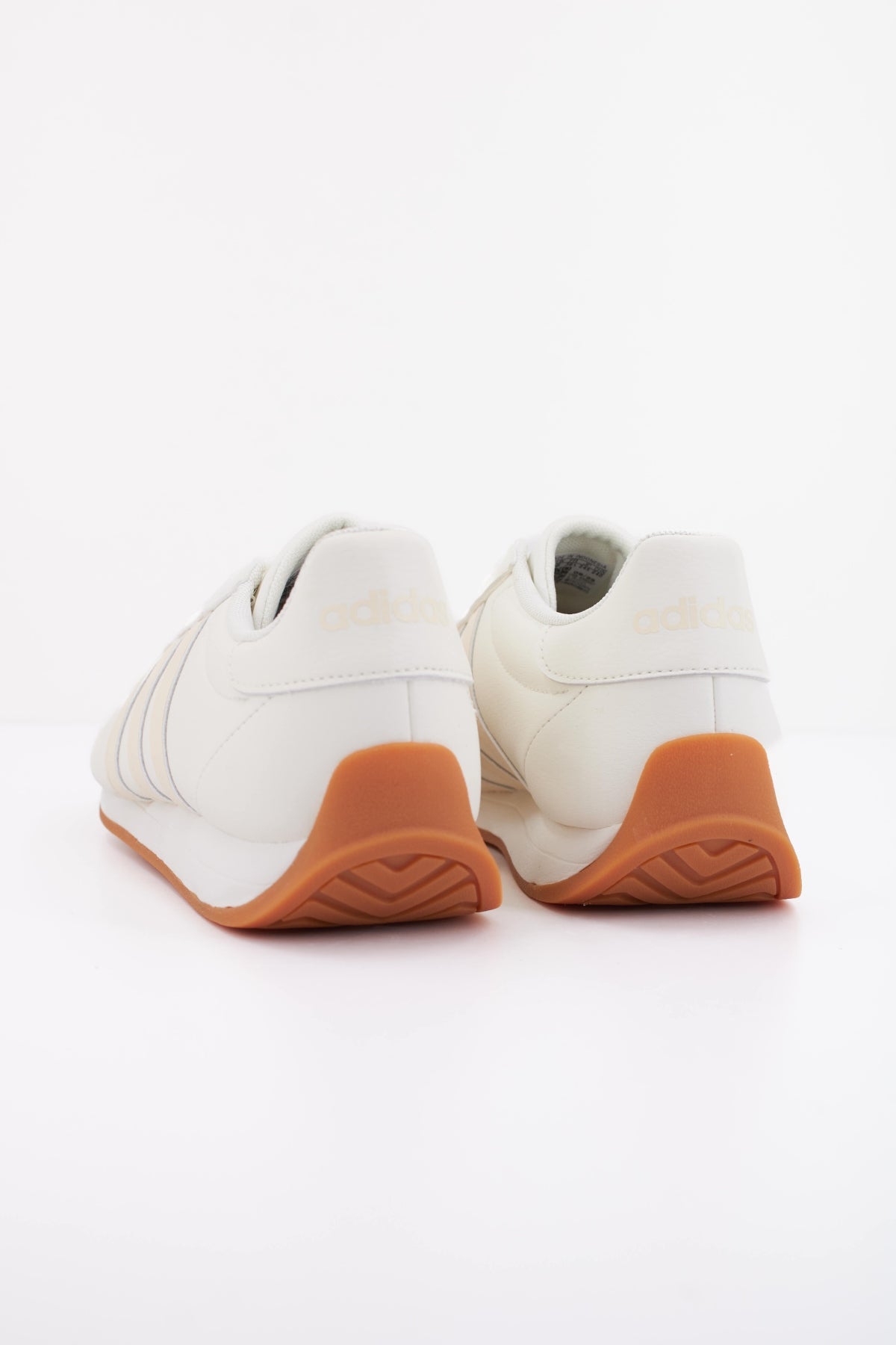 ADIDAS RUNVISTA en color BLANCO  (4)