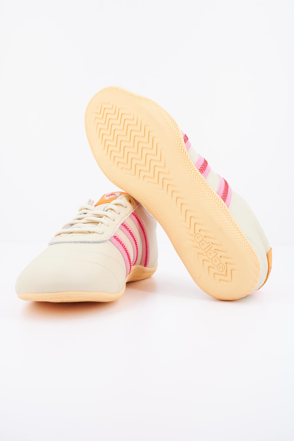 ADIDAS GRAND COURT LO en color BEIS  (5)