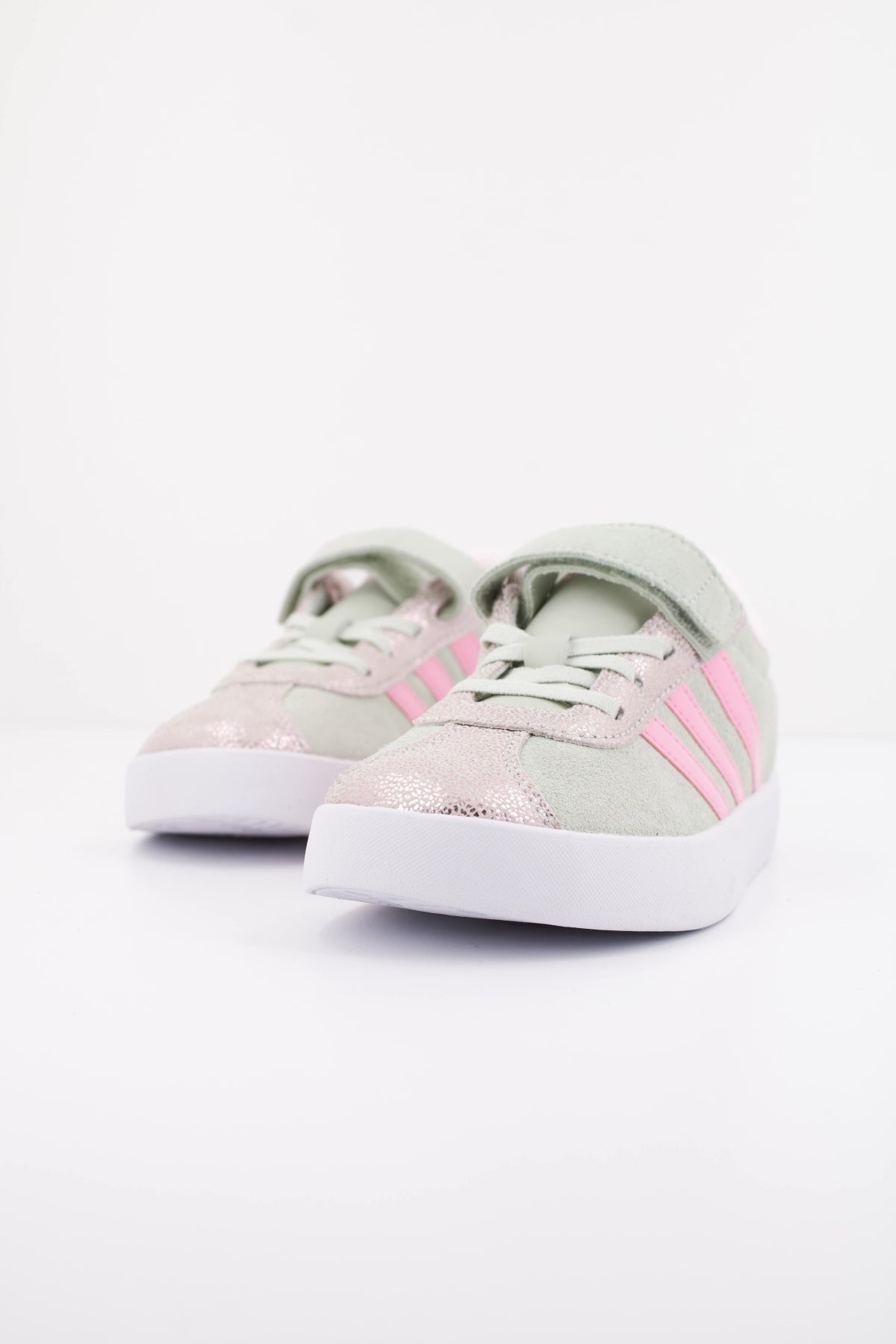 ADIDAS IH VL COURT . EL C en color VERDE  (2)