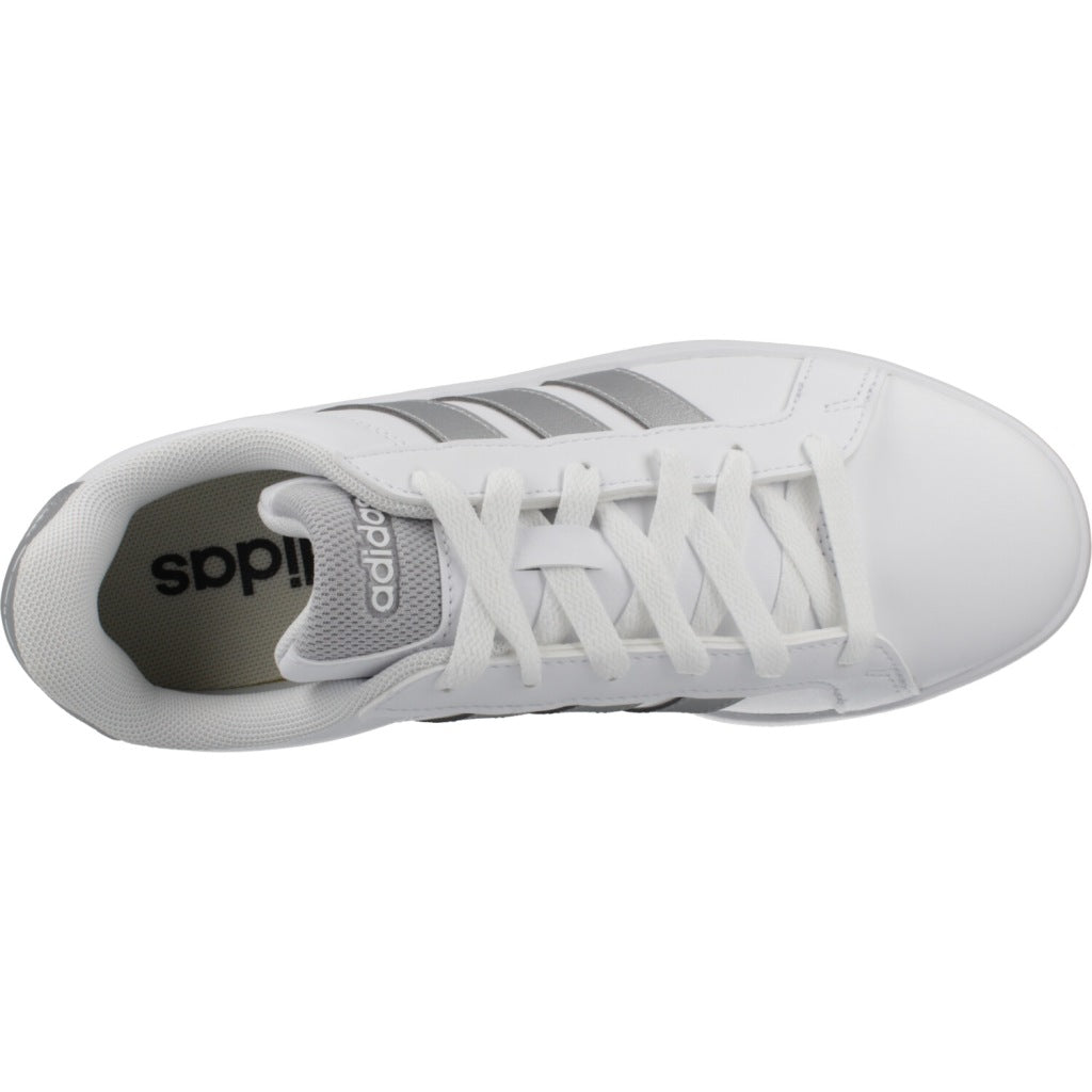 ADIDAS  GRAND COURT . J  en color BLANCO  (7)