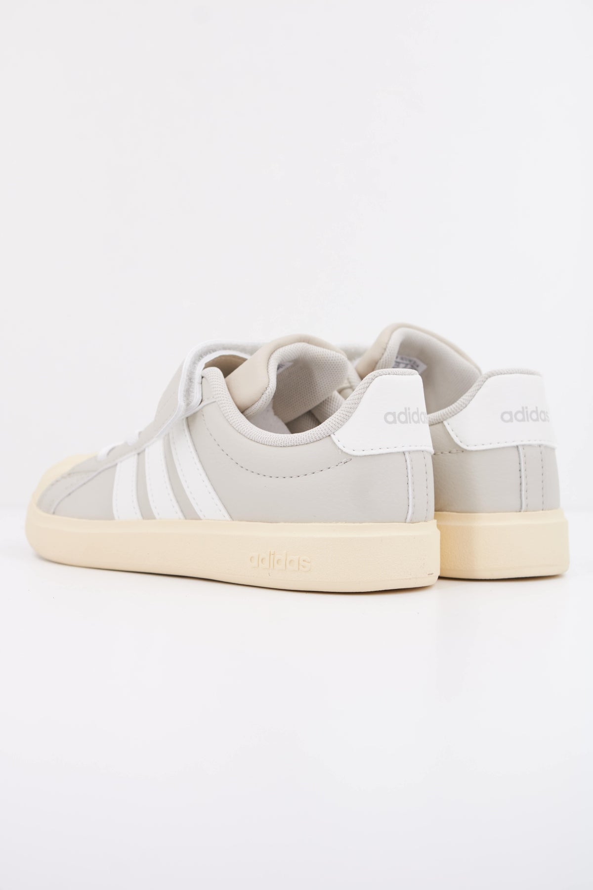 ADIDAS  STREETTALK EL C  en color MARRON CLARO  (4)