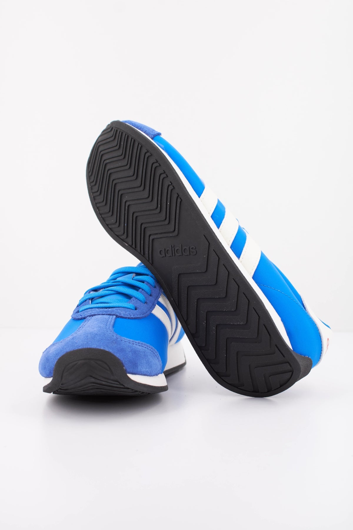 ADIDAS RUNVISTA en color AZUL  (5)