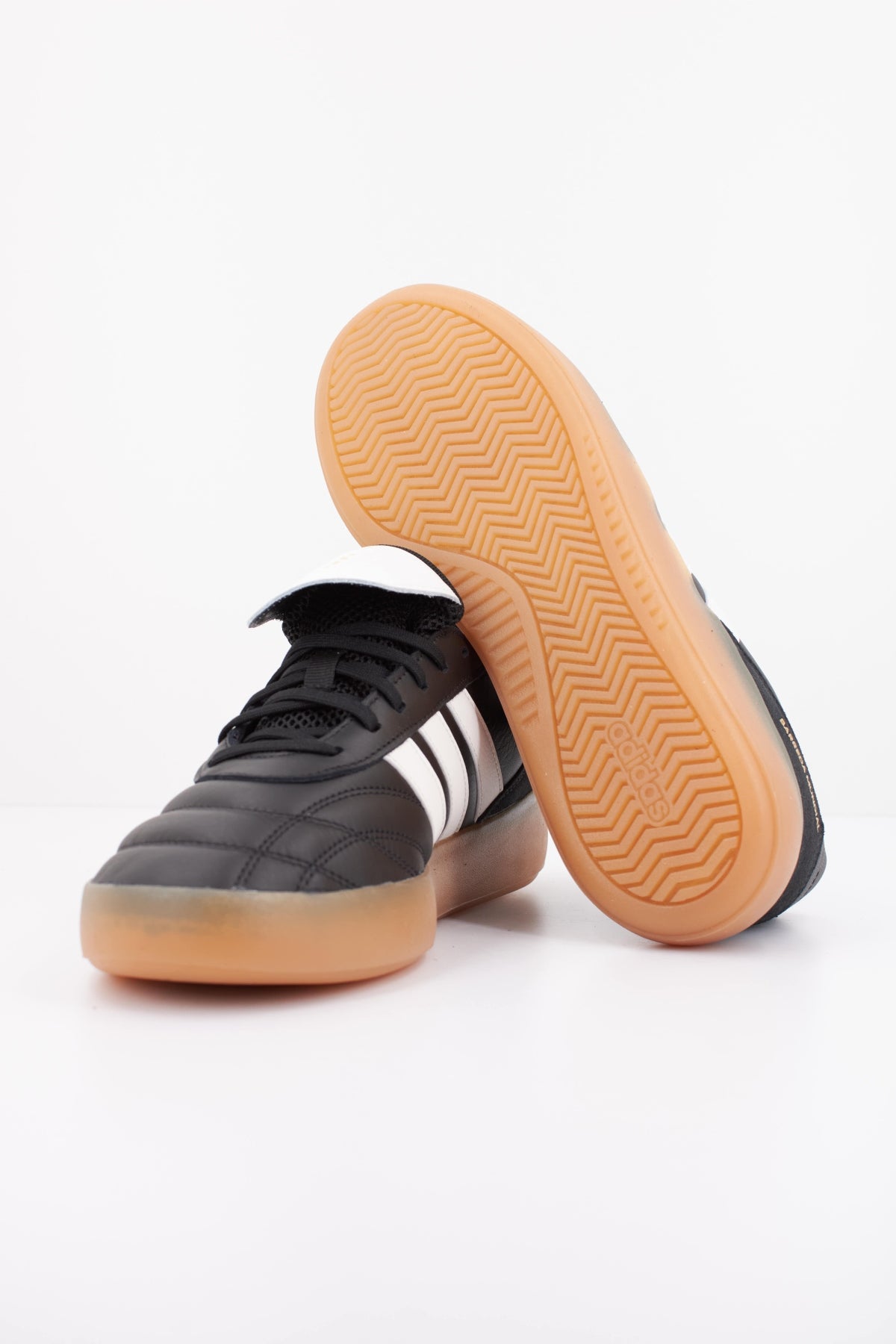 ADIDAS BARREDA MUNDIAL en color NEGRO  (5)