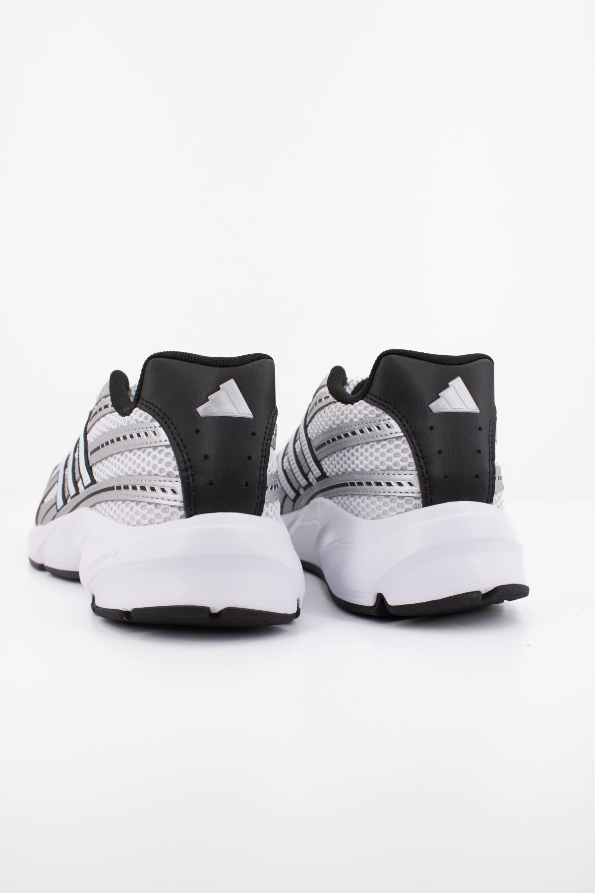 ADIDAS TECHNOCHAOS  en color BLANCO  (4)