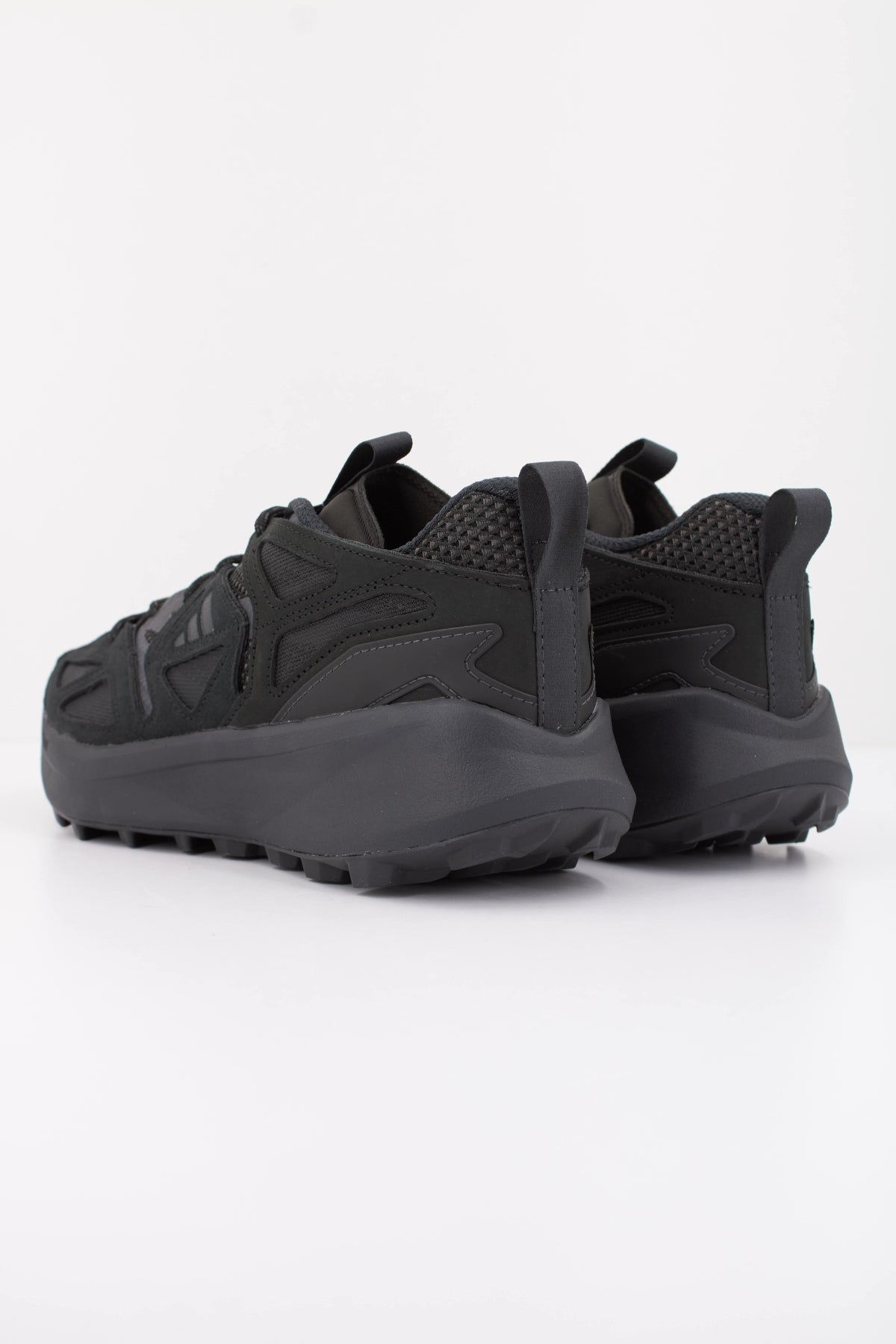 ADIDAS KANTAI TRAIL en color NEGRO  (4)
