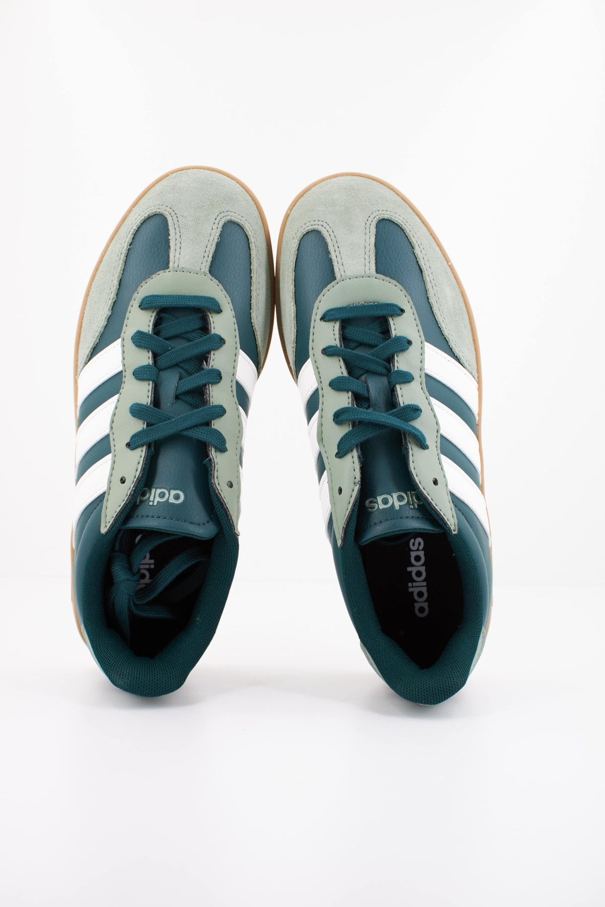 ADIDAS BARREDA en color VERDE  (3)